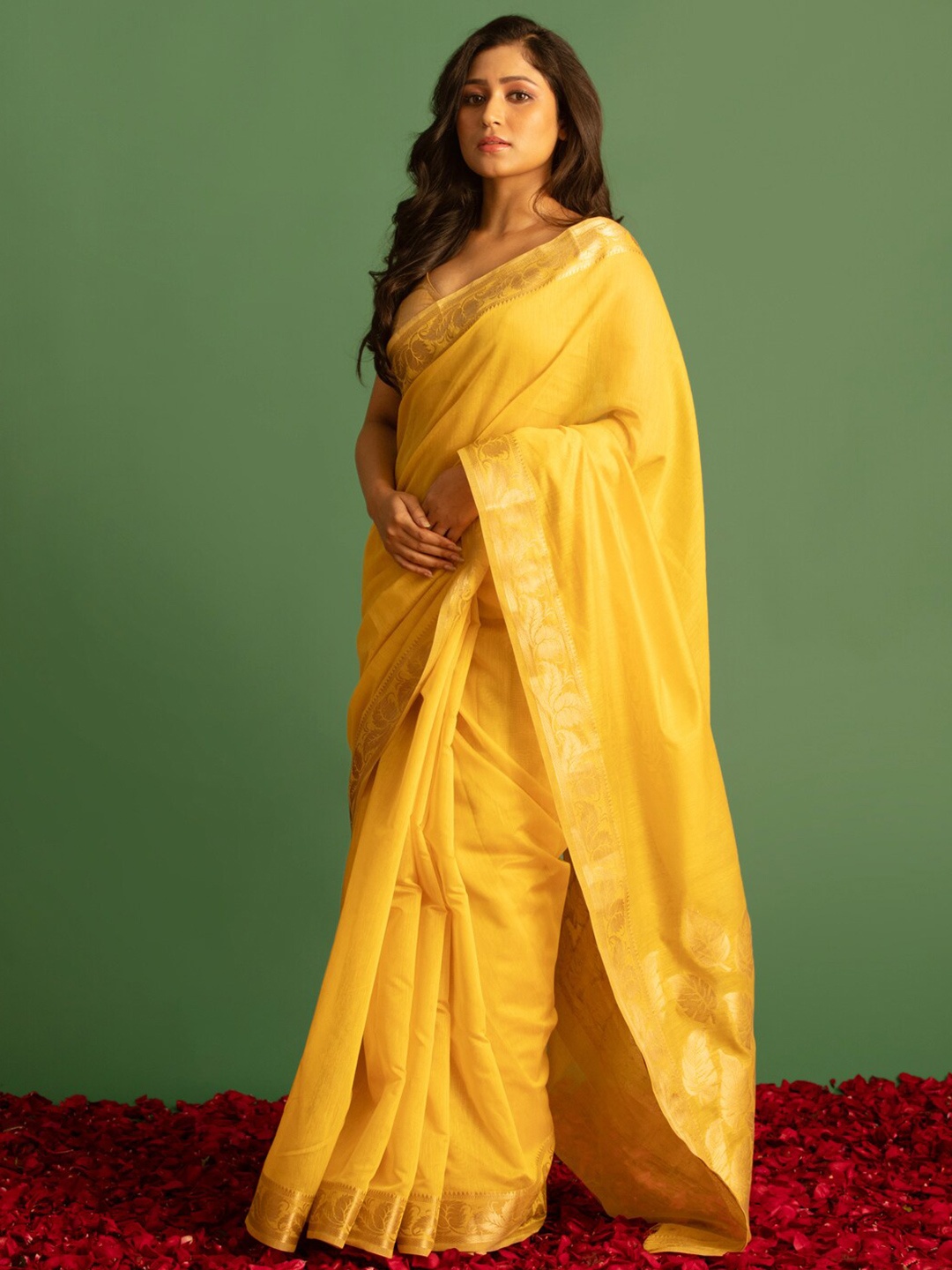 

Saranee Woven Design Border Zari Chanderi Saree, Yellow