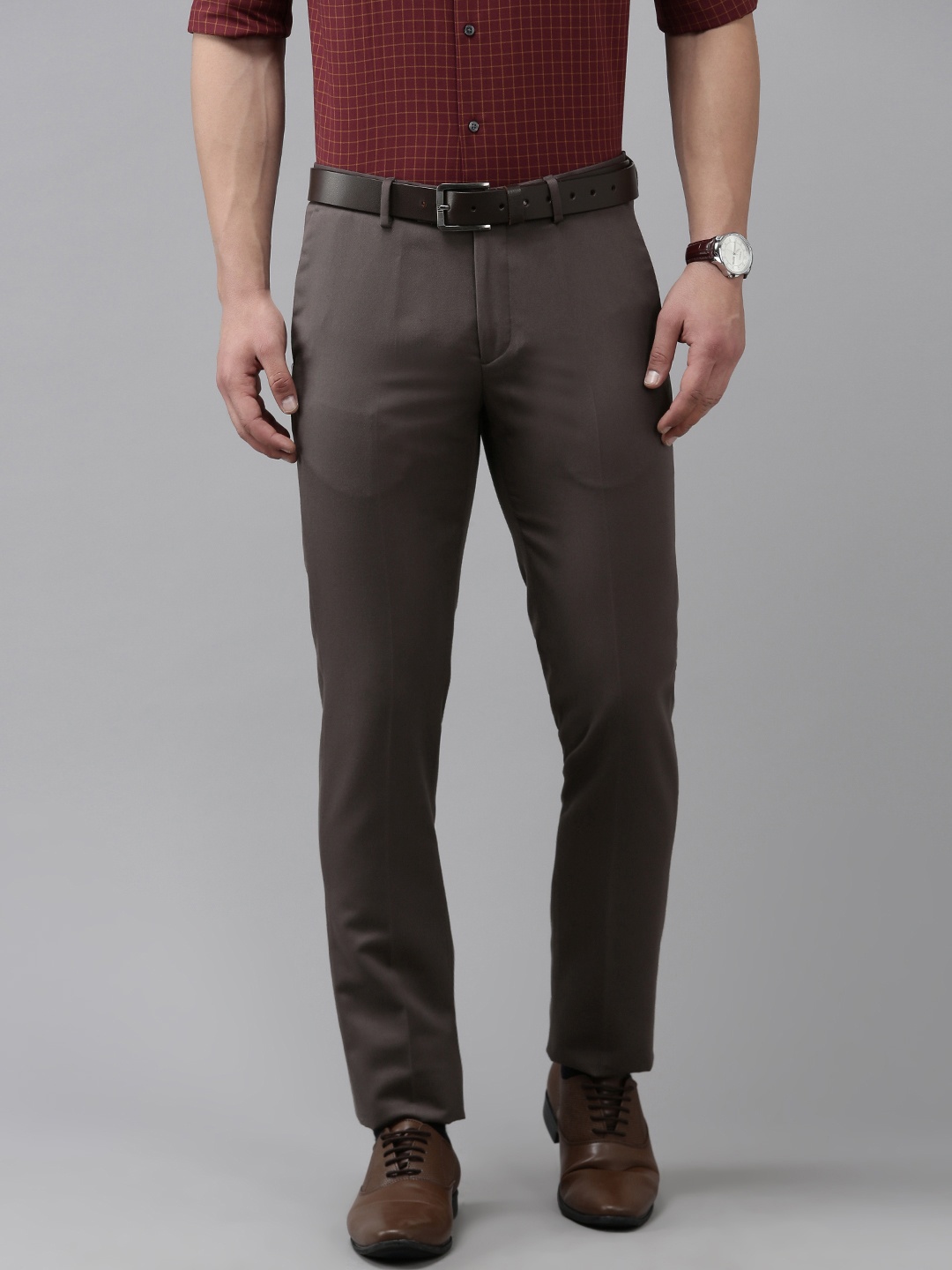 

Arrow Men Tailored Fit Solid Mid-Rise Formal Trousers, Coffee brown