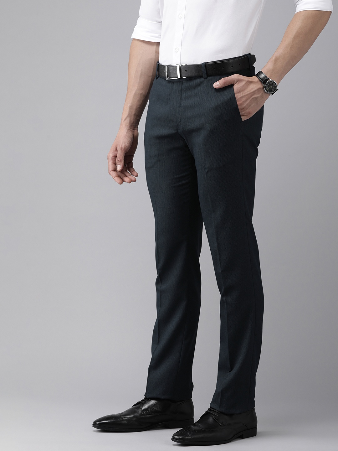 

Arrow Men Textured Tailored Flat Front Formal Trousers, Navy blue
