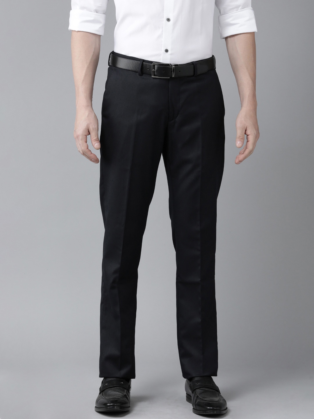 

Arrow Men Tailored Fit Formal Trousers, Navy blue