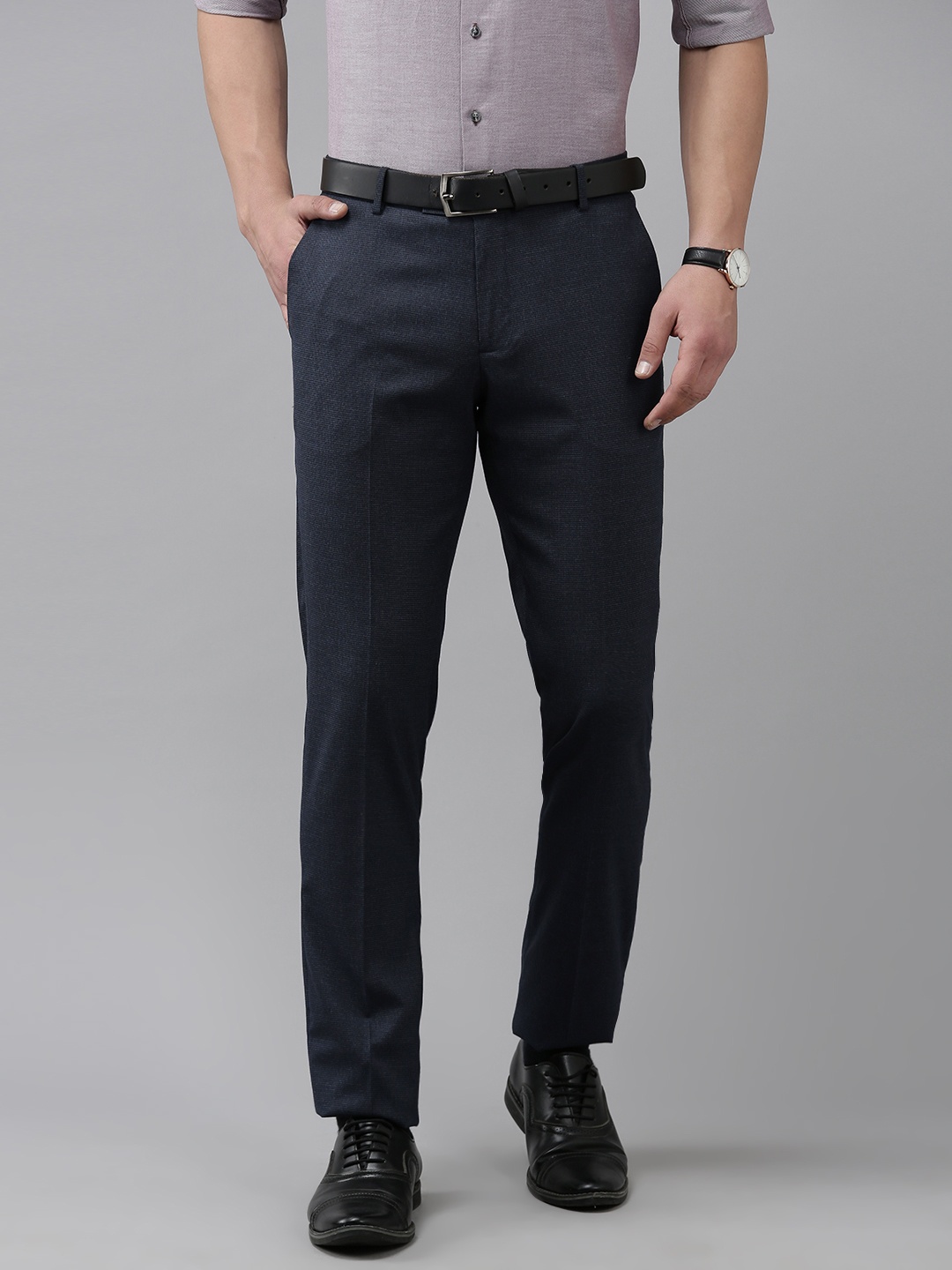 

Arrow Men Checked Tailored Regular Fit Mid-Rise Plain Woven Flat-Front Formal Trousers, Navy blue