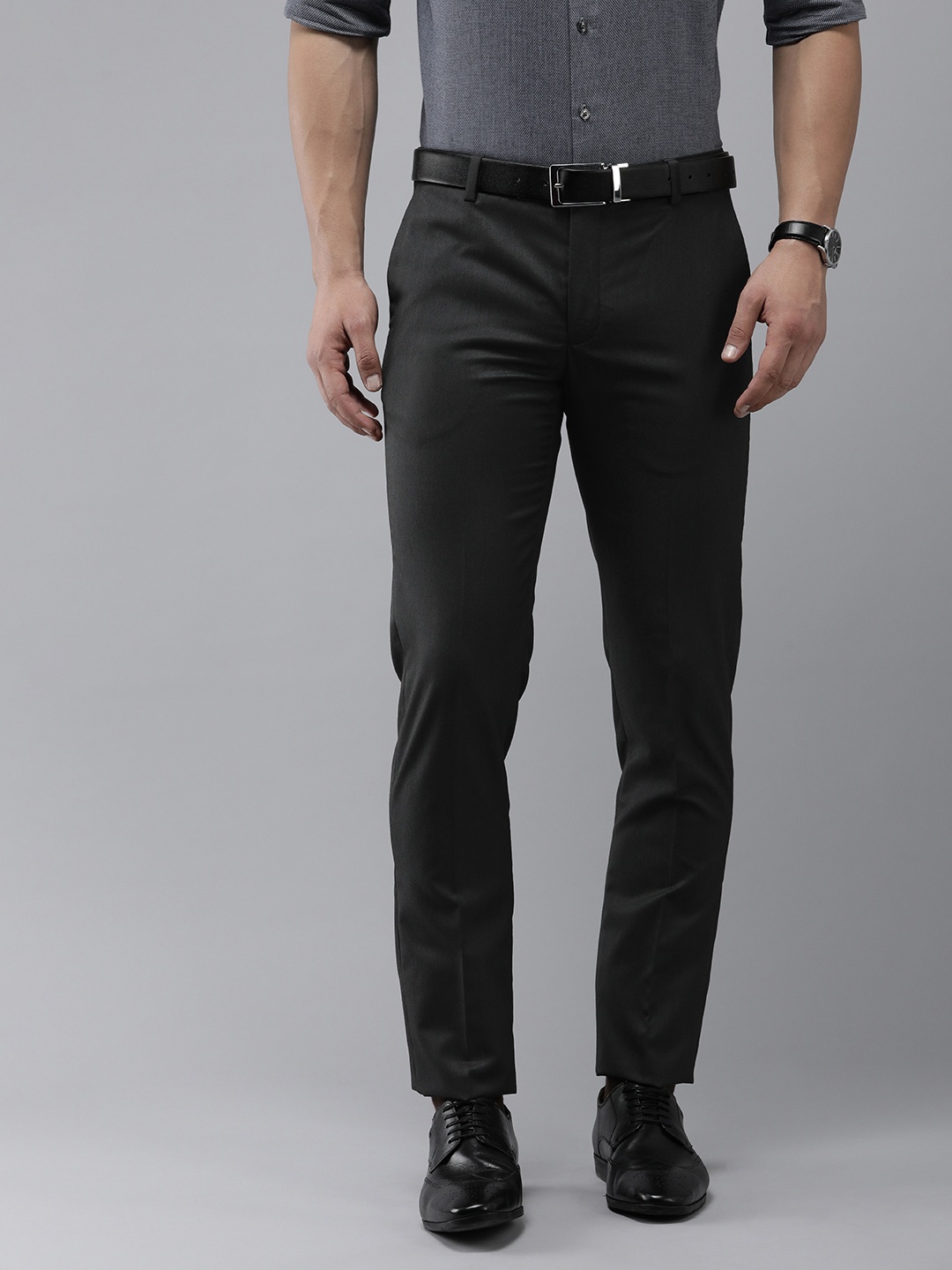 

Arrow Men Tailored Fit Solid Mid-Rise Formal Trousers, Charcoal