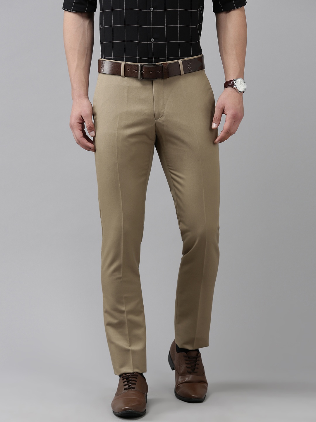 

Arrow Men Tailored Fit Solid Mid-Rise Formal Trousers, Khaki