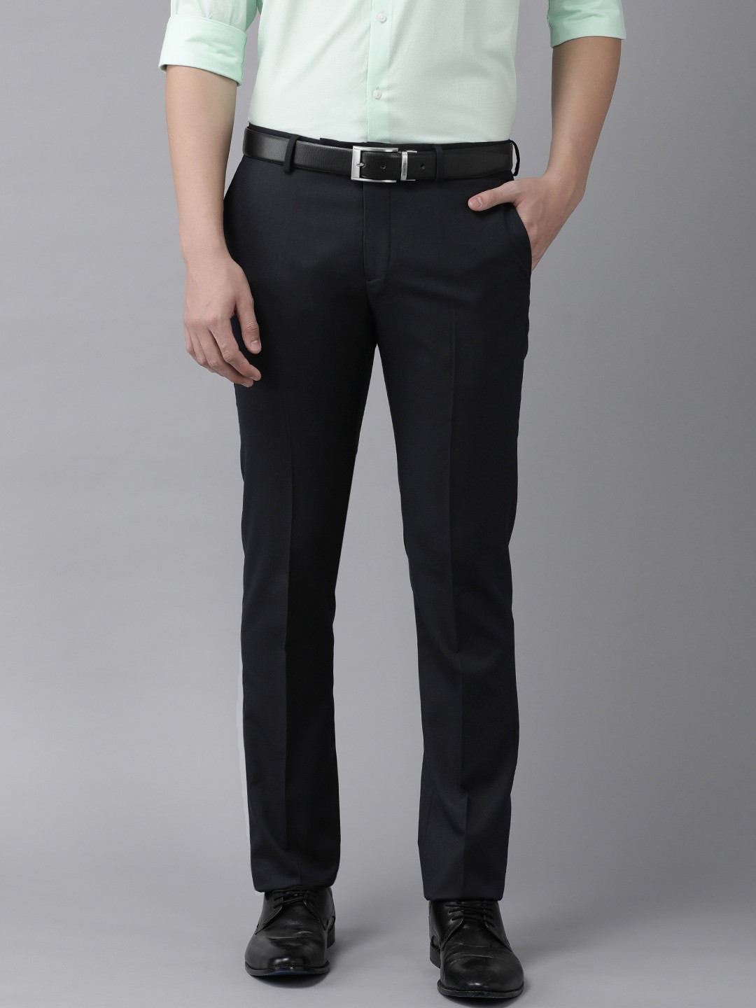 

Arrow Men Tailored Fit Trousers, Navy blue