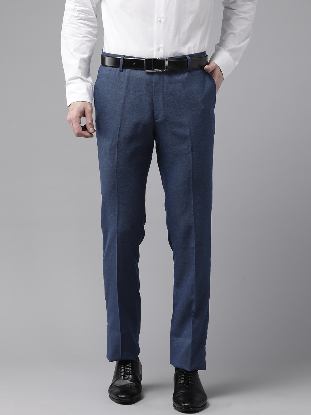 

Arrow Men Tailored Formal Trousers, Navy blue