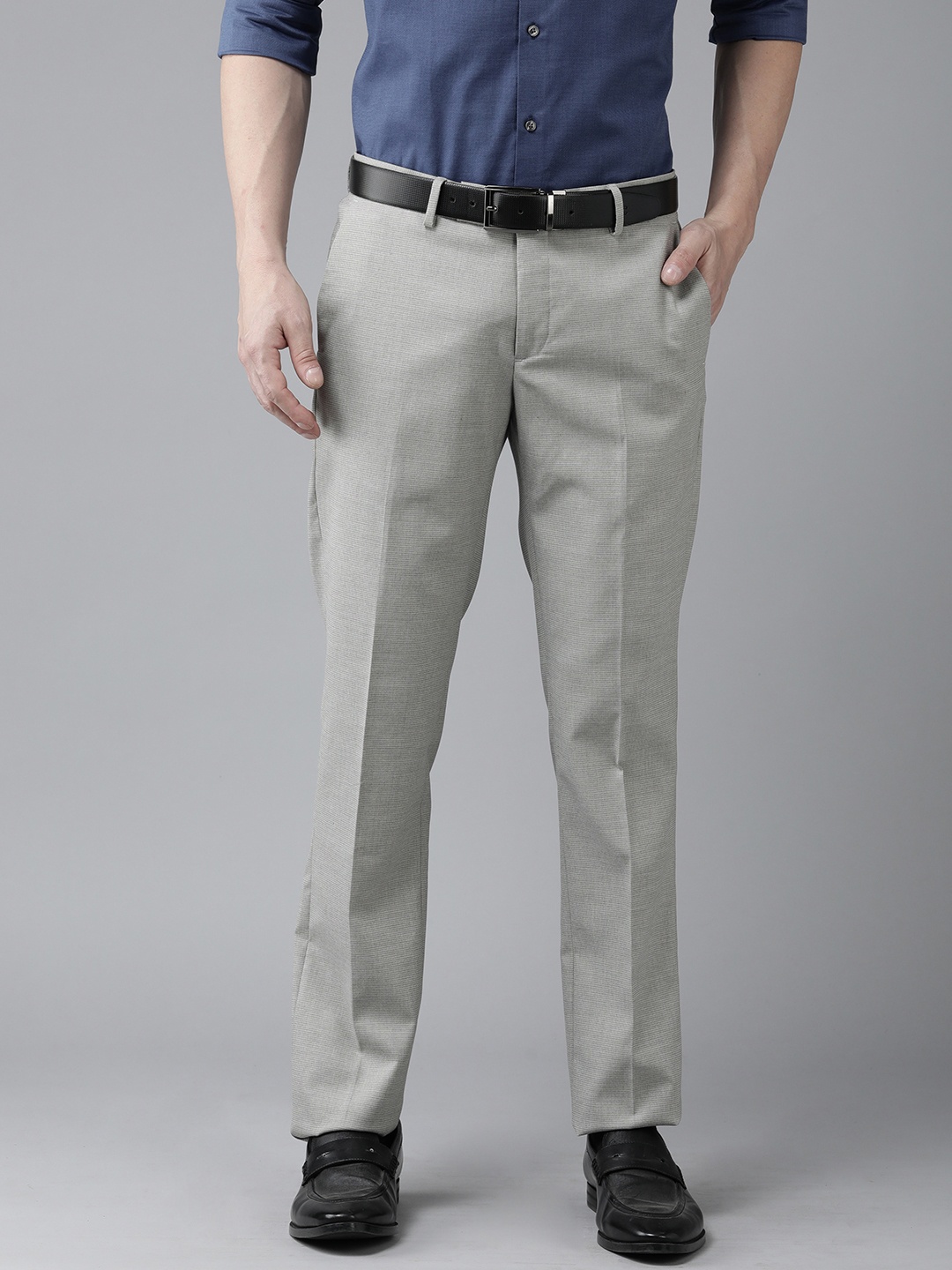 Arrow Men Solid Tailored Fit Formal Trousers, Grey