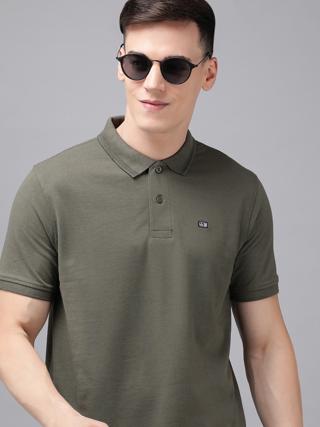 

Arrow Men Solid Polo Collar Applique T-shirt, Grey