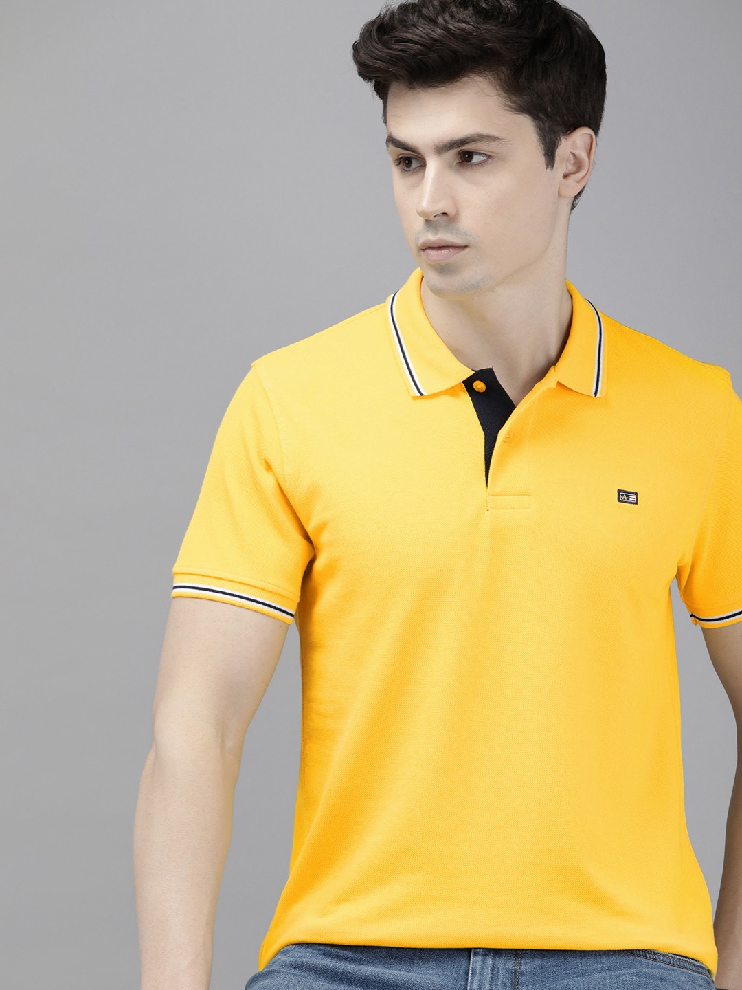 

Arrow Polo Collar T-shirt, Yellow