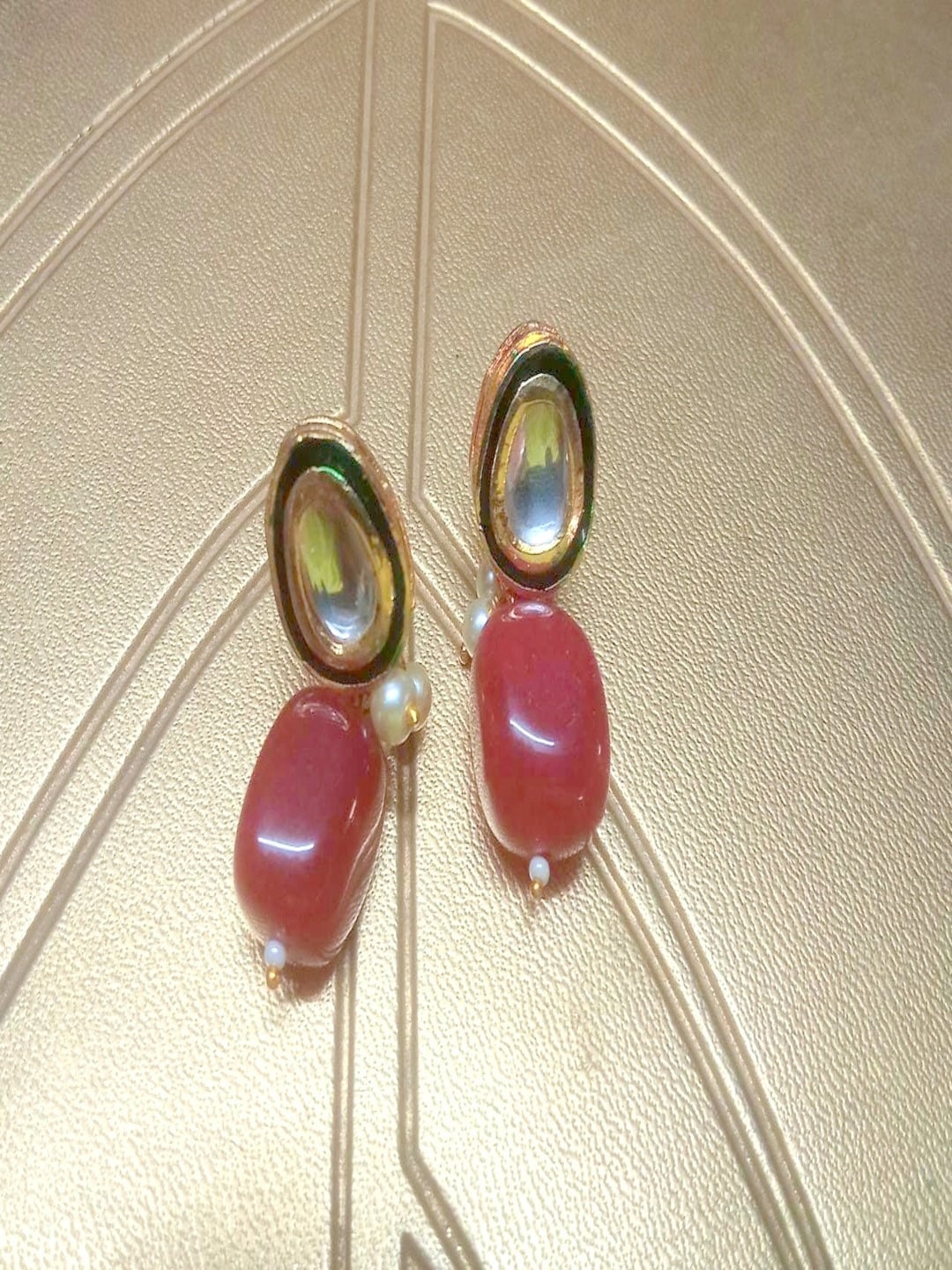 

Runjhun Kundan Studded Gold-Plated Earrings, Maroon