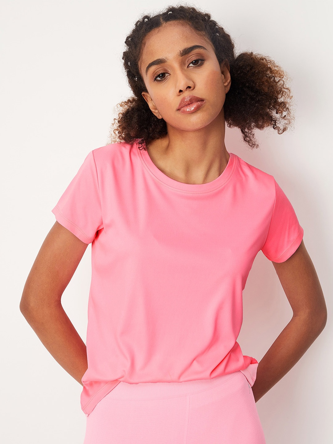 

max Round Neck Regular Sleeves T-shirt, Pink