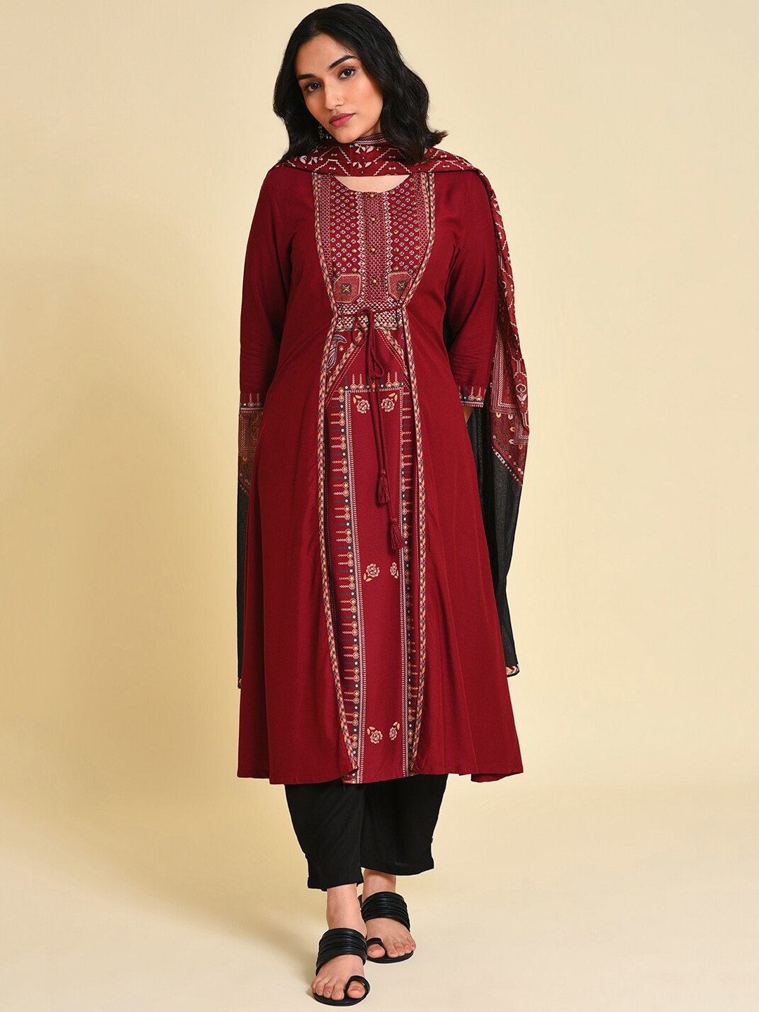 

W Ethnic Motifs Printed A-Line Sequinned Kurta with Trousers & Dupatta, Red