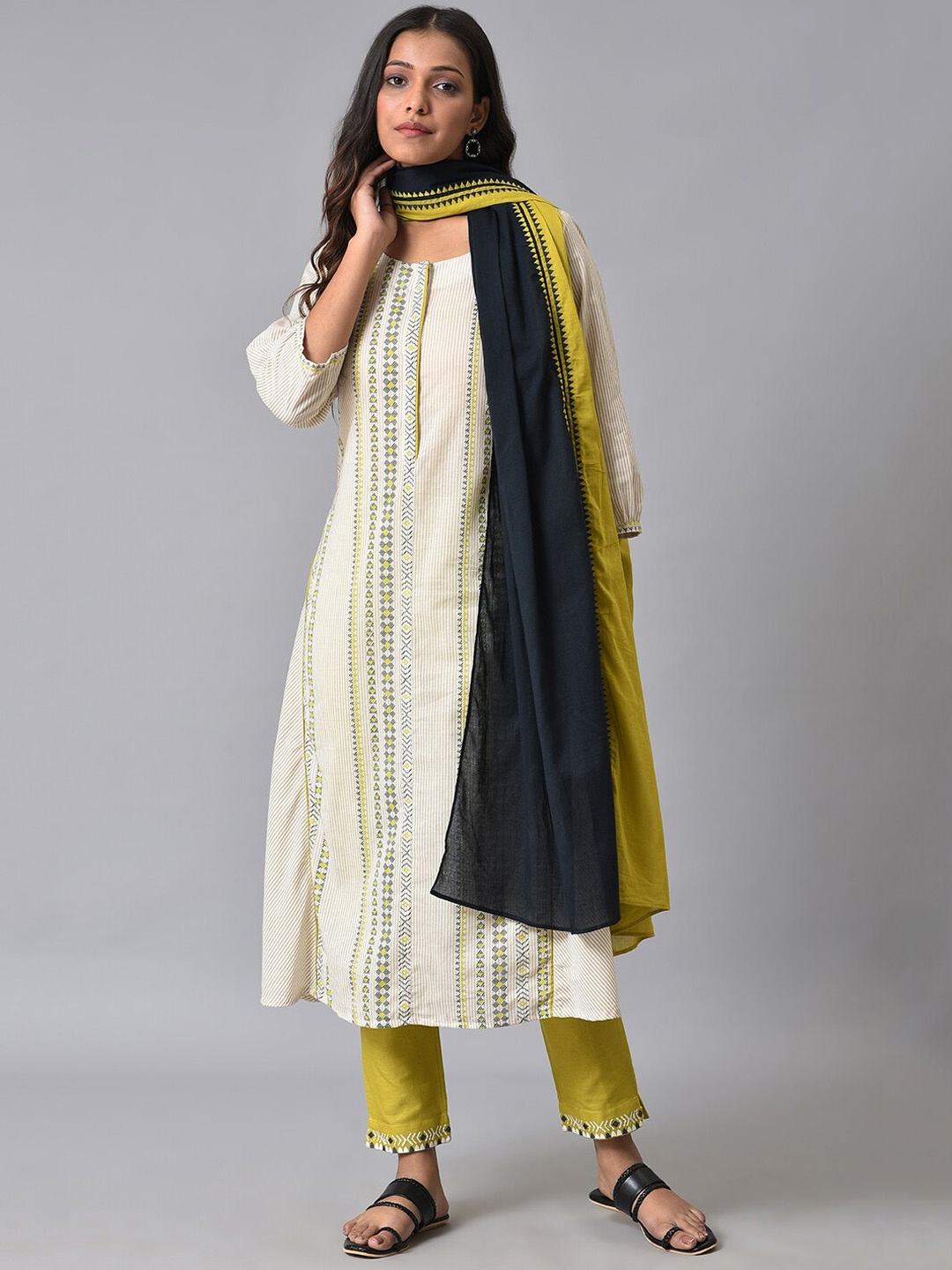 

W Ethnic Motifs Printed A-Line Pure Cotton Kurta with Trousers & Dupatta, Off white