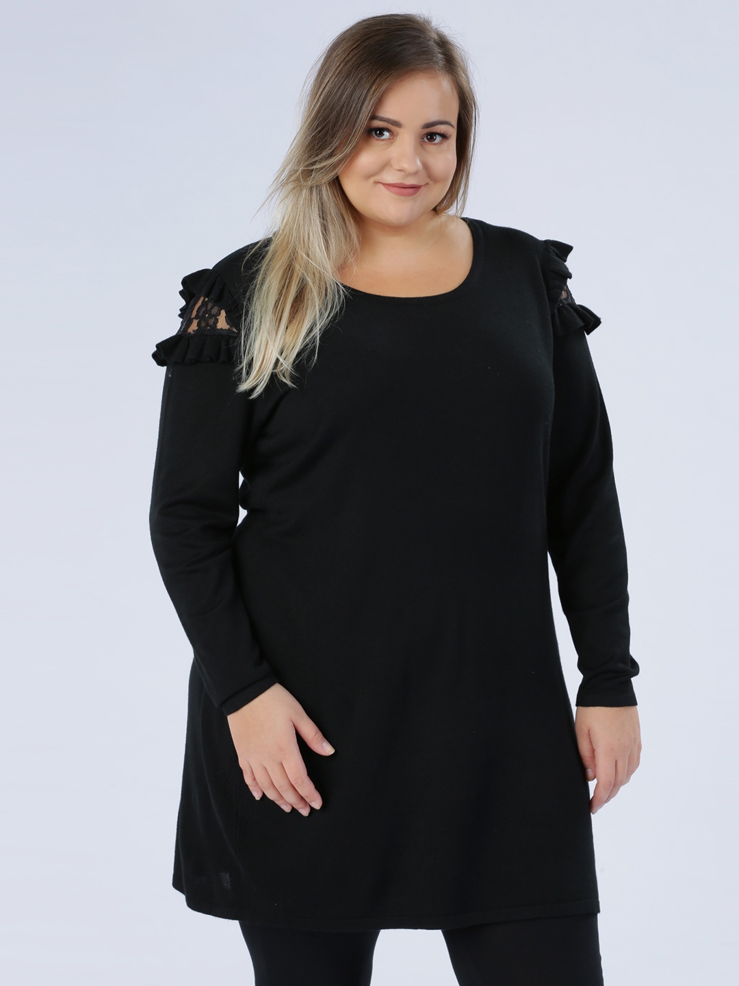 

Splash Women Black Solid Top