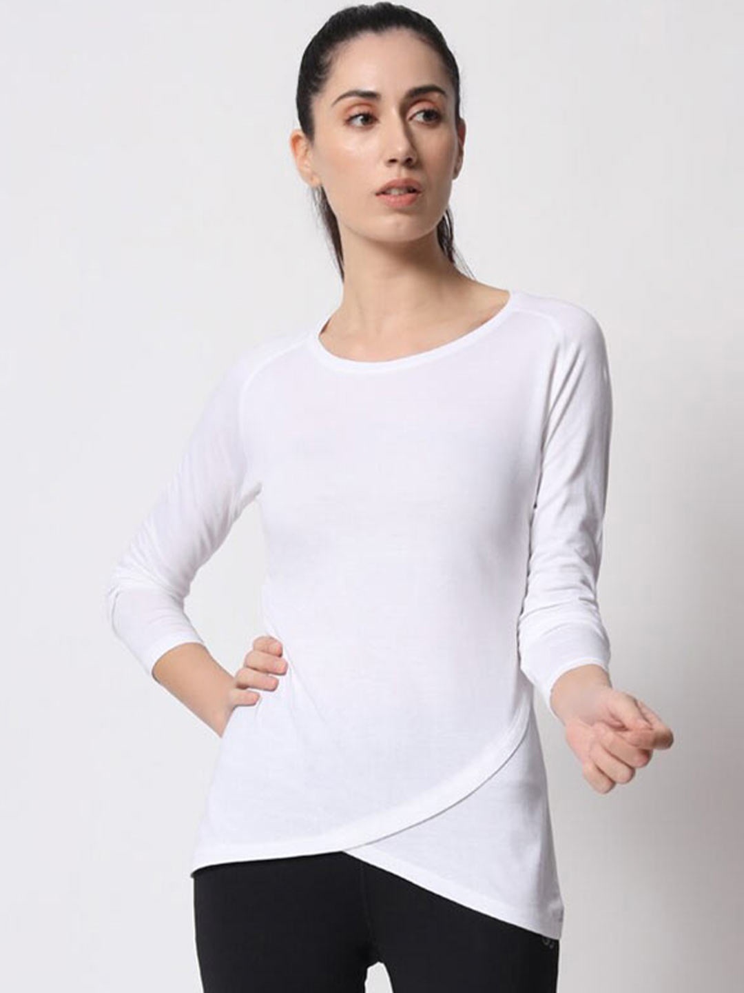 

appulse Raglan Sleeves Bottom Crossover Cotton Sports Tshirt, White