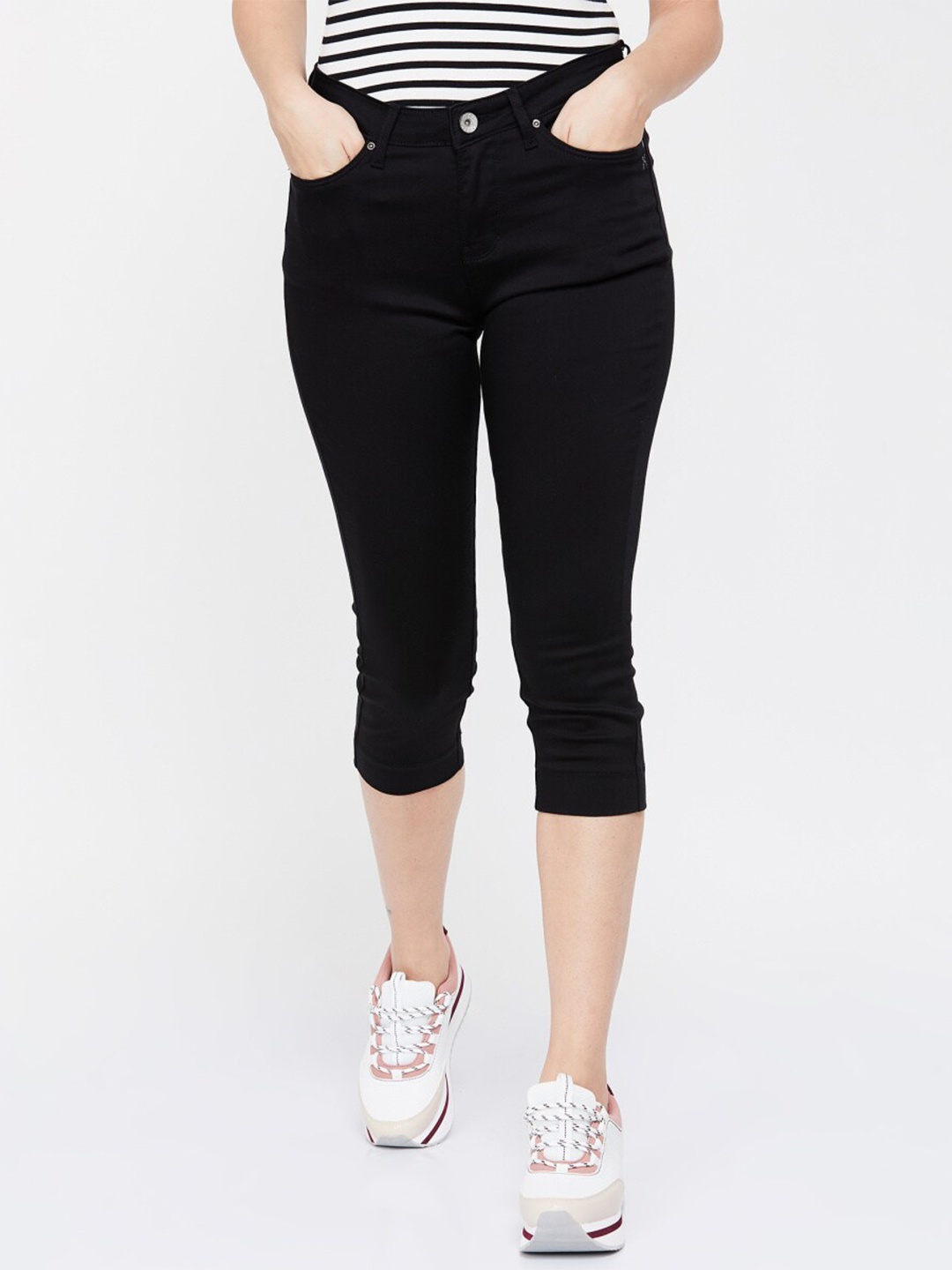 

Xpose Women High-Rise Cotton Skinny Fit Capris, Black