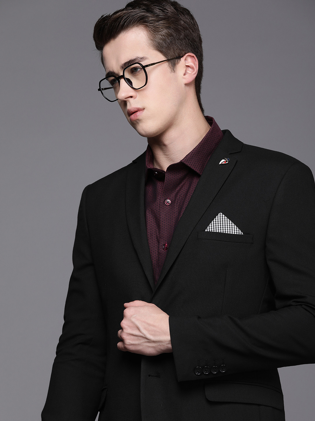 

Theme Single-Breasted Slim Fit Formal Blazer, Black