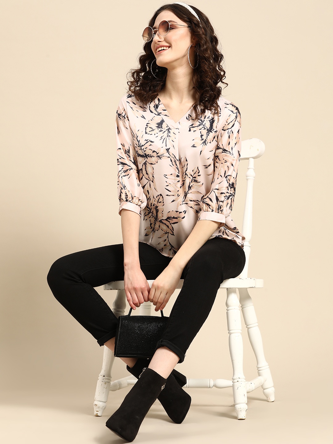 

Sangria Floral Print Satin Top, Peach
