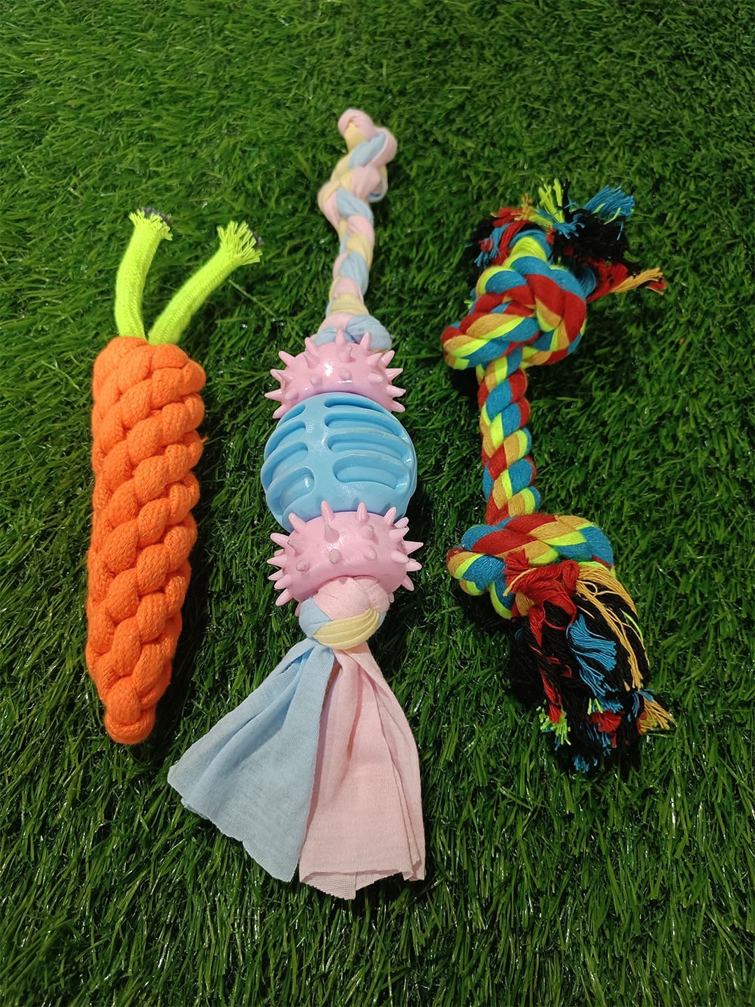 

Emily pets Set Of 3 Chew Rope Pet Toys, Orange