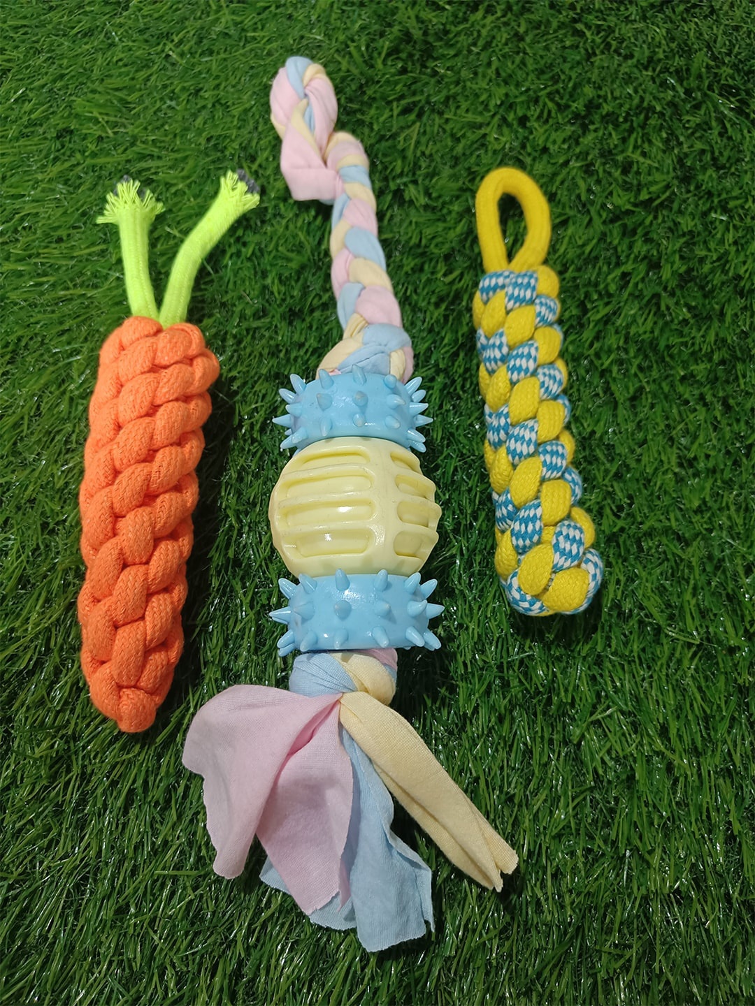 

Emily pets Set Of 3 Textured Cotton Chew Rope Pet Toys, Orange