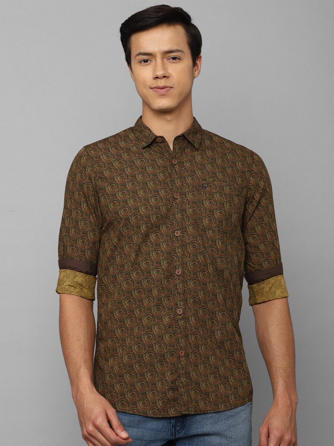 

Allen Solly Sport Abstract Printed Pure Cotton Casual Shirt, Brown