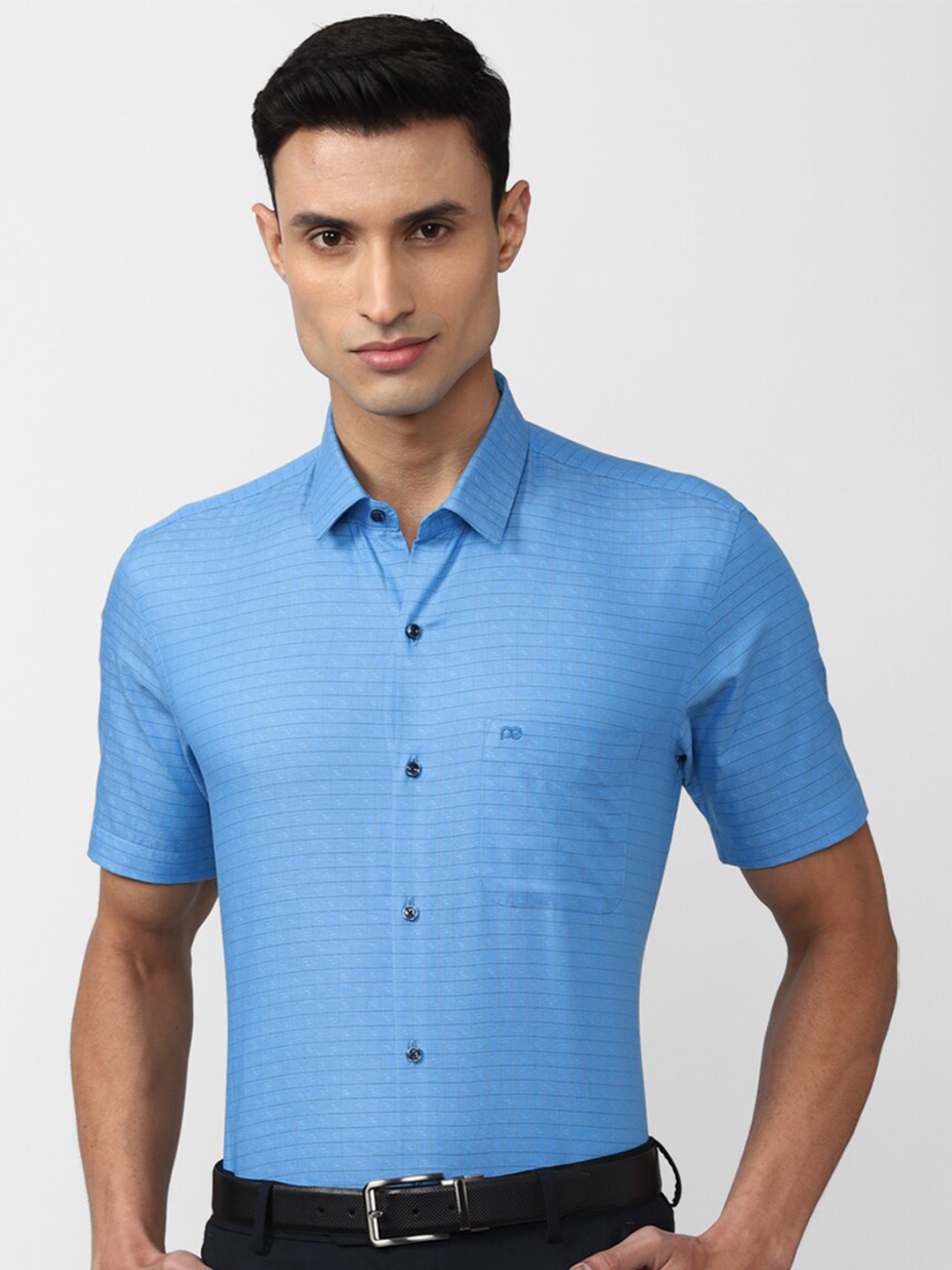 

Peter England Checked Pure Cotton Formal Shirt, Blue