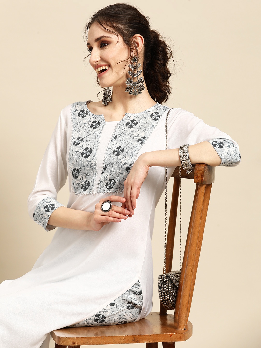 

Sangria Floral Yoke Design Regular Gotta Patti Kurta with Palazzos, White