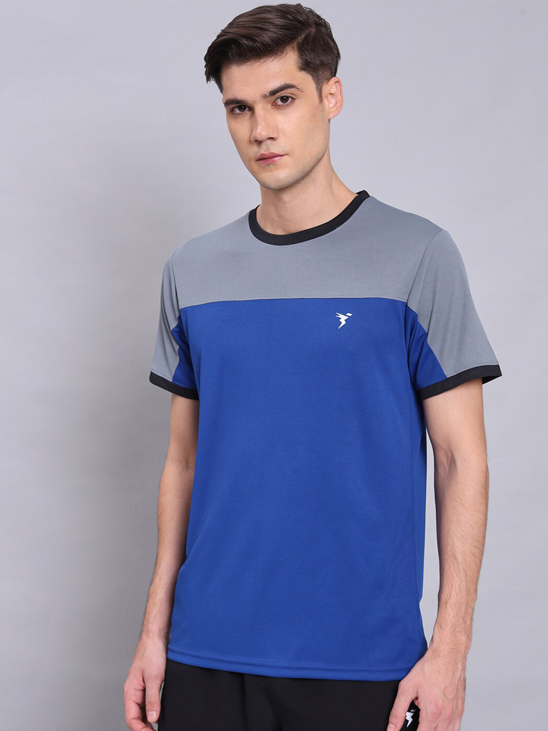 

Technosport Regular Fit Colourblocked Antimicrobial Training or Gym T-shirt, Blue