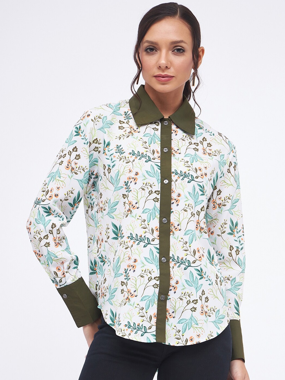 

Kibo Floral Printed Casual Shirt, White