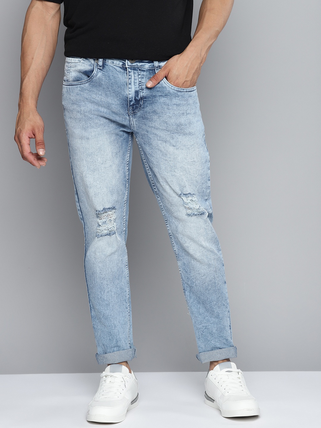 

Mast & Harbour Tapered Fit Mildly Distressed Light Fade Jeans, Blue