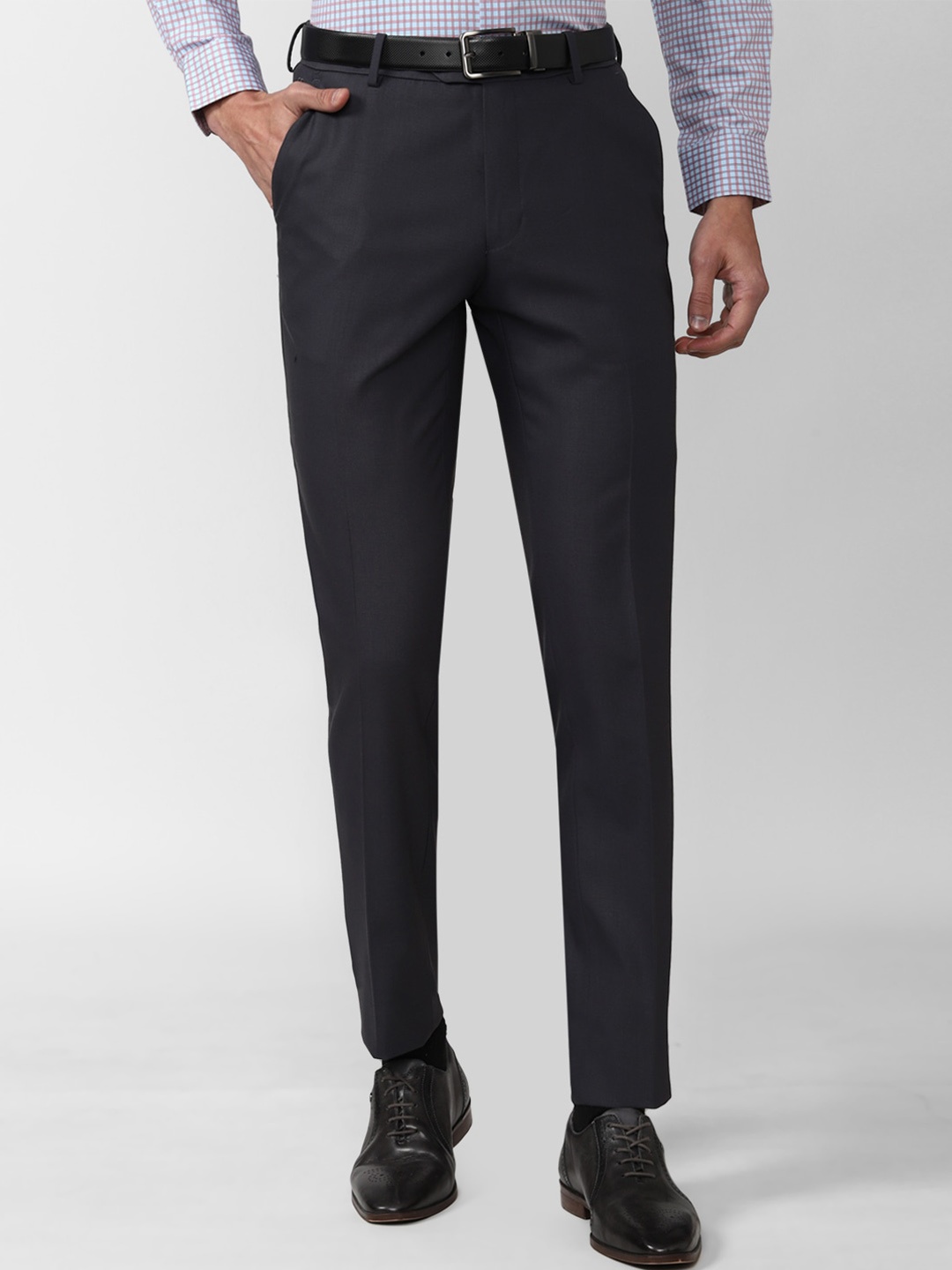 

Peter England Men Slim Fit Mid-Rise Formal Trousers, Black