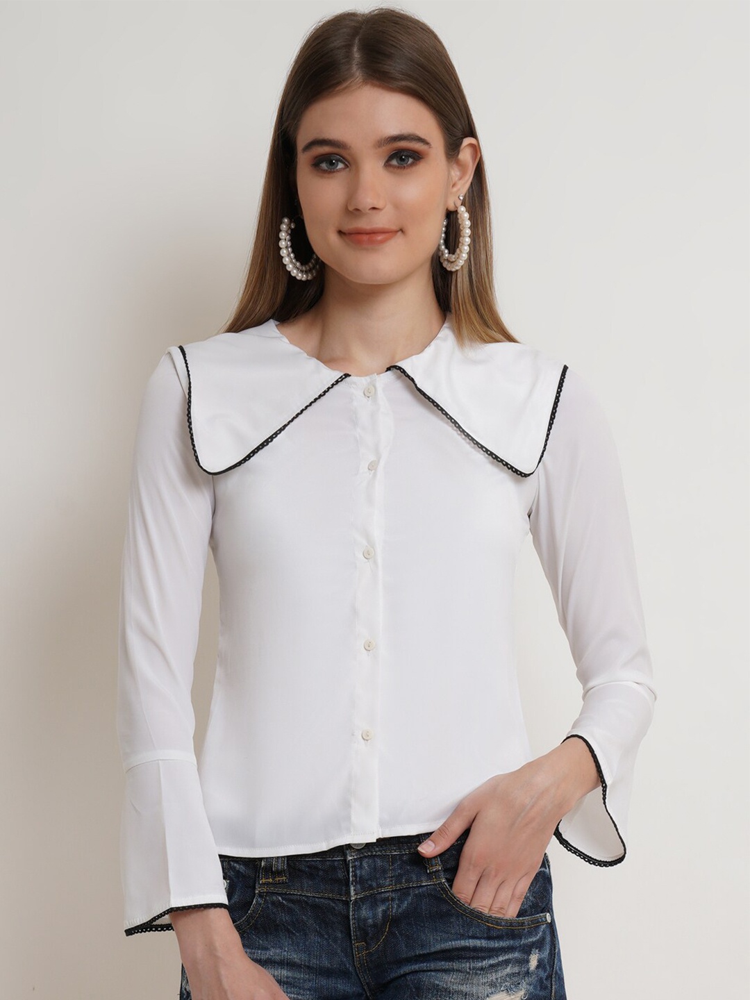 

DODO & MOA Above The Keyboard Collar Bell Sleeves Shirt Style Top, White