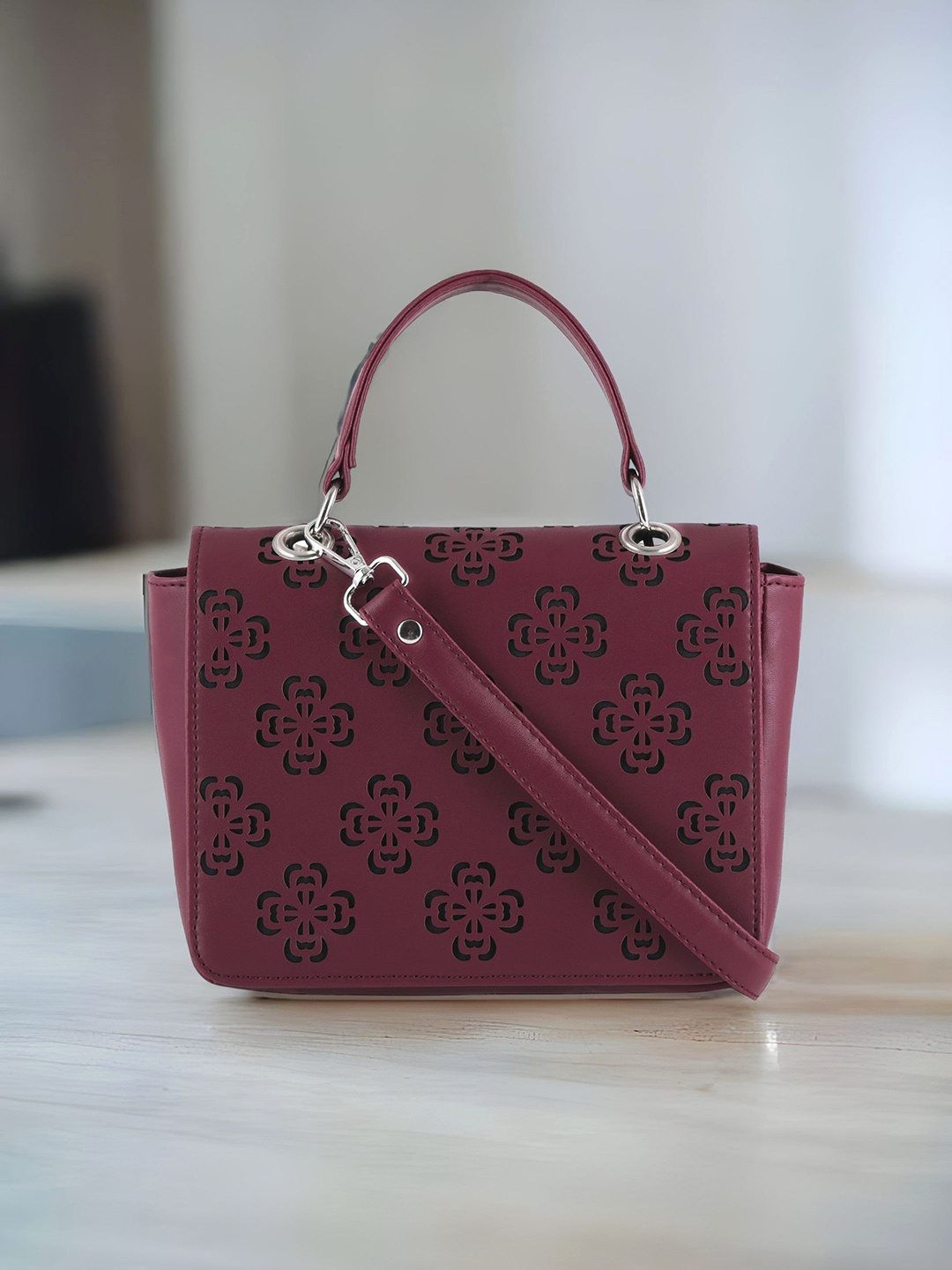 

Toteteca PU Sling Bag, Maroon