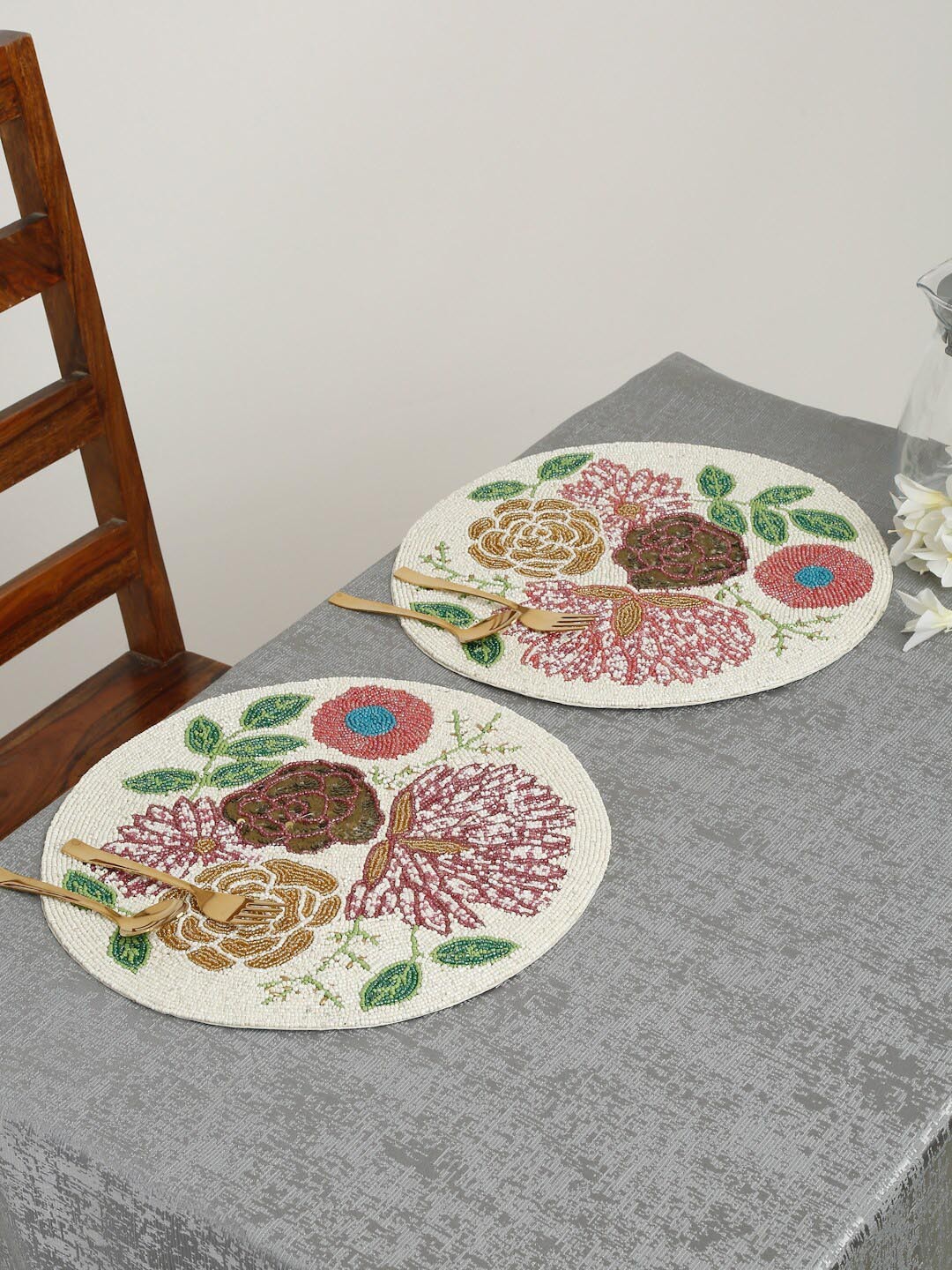

HOSTA HOMES 2-Pcs White & Red Embellished Table Placemats