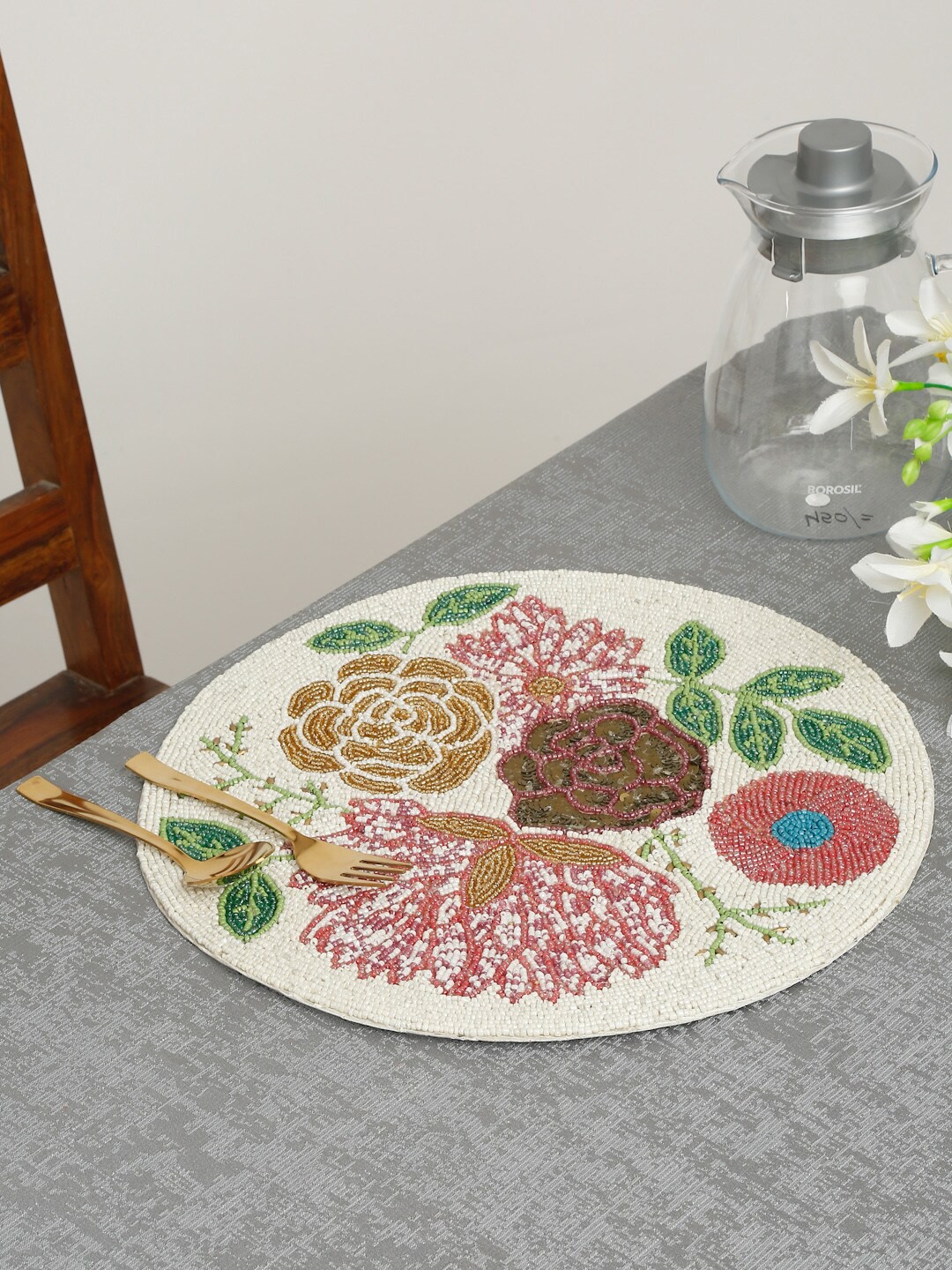 

HOSTA HOMES White & Green Embellished Beads Hand Work Table Placemat