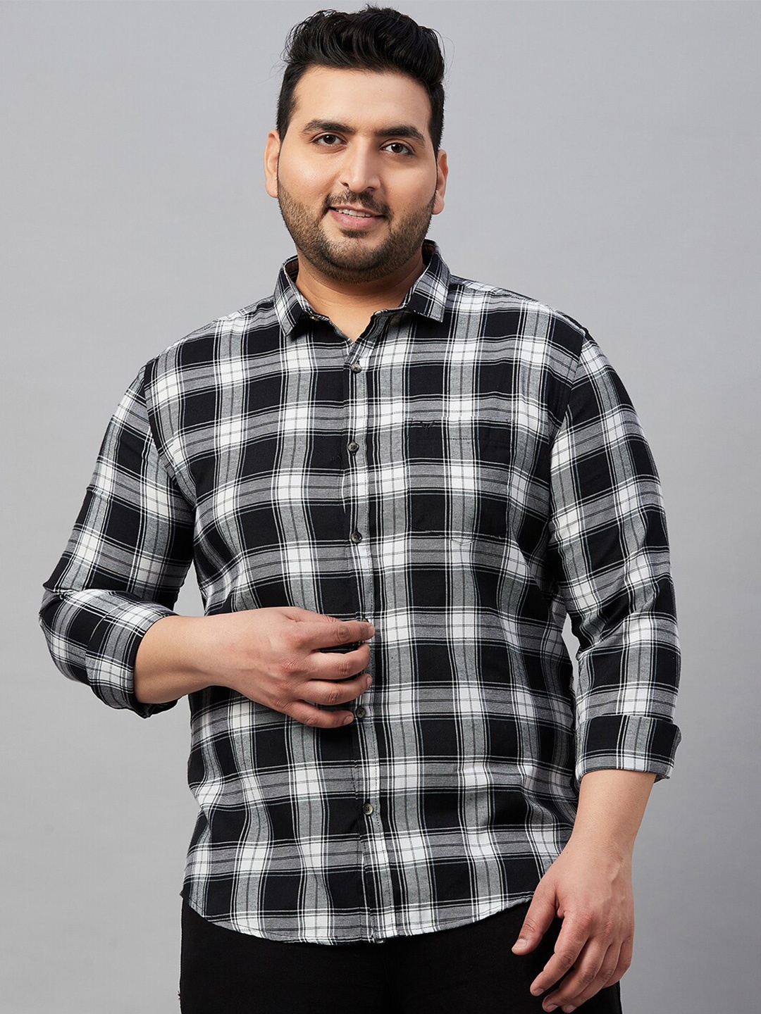 

SHOWOFF Plus Size Classic Tartan Checked Cotton Casual Shirt, Black