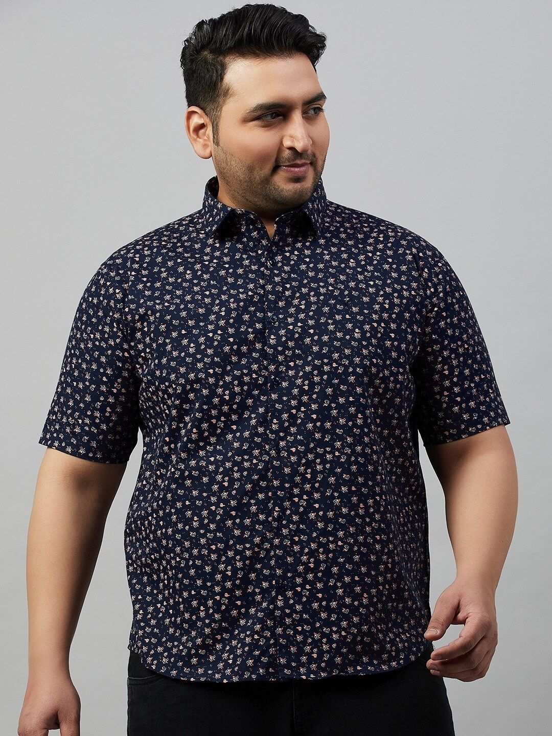 

SHOWOFF Plus Premium Floral Printed Cotton Casual Shirt, Navy blue