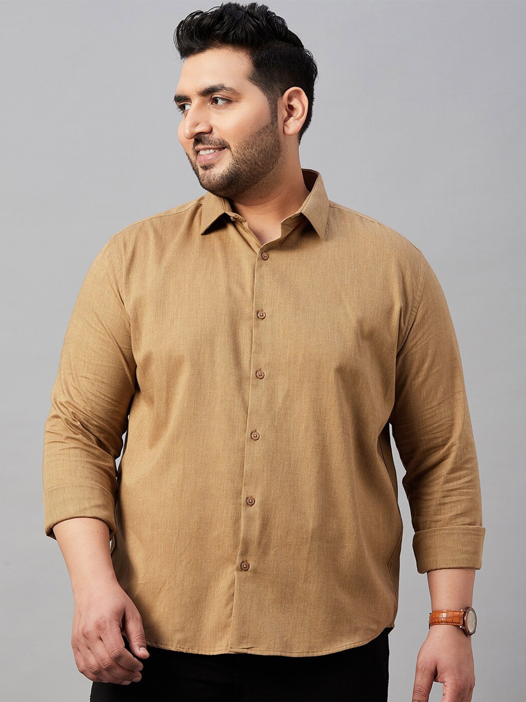 

SHOWOFF Plus Men Plus Size Smart Casual Cotton Shirt, Khaki