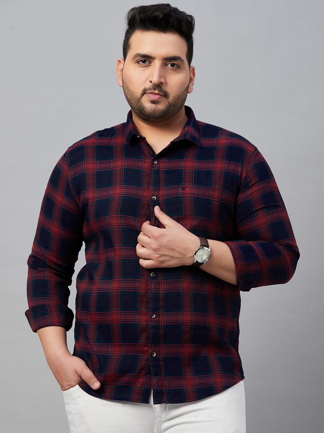 

SHOWOFF Plus Classic Tartan Checks Twill Checked Cotton Casual Shirt, Navy blue