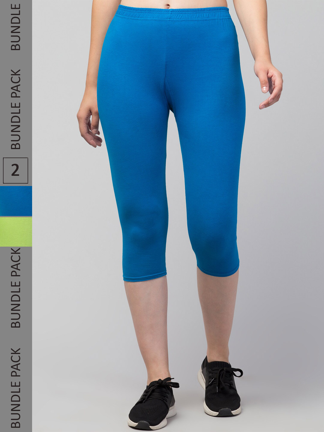 

Apraa & Parma Women Pack Of 2 Skinny Fit Capris, Green
