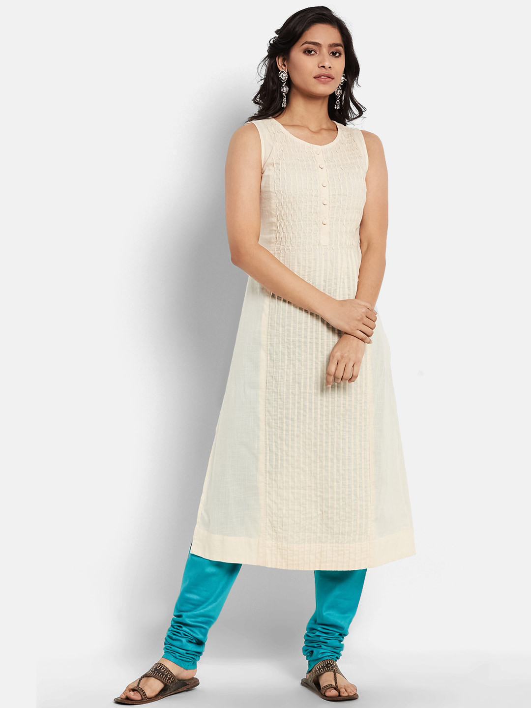 

Fabindia Self Design Round Neck Sleeveless Pure Cotton Kurta, Off white
