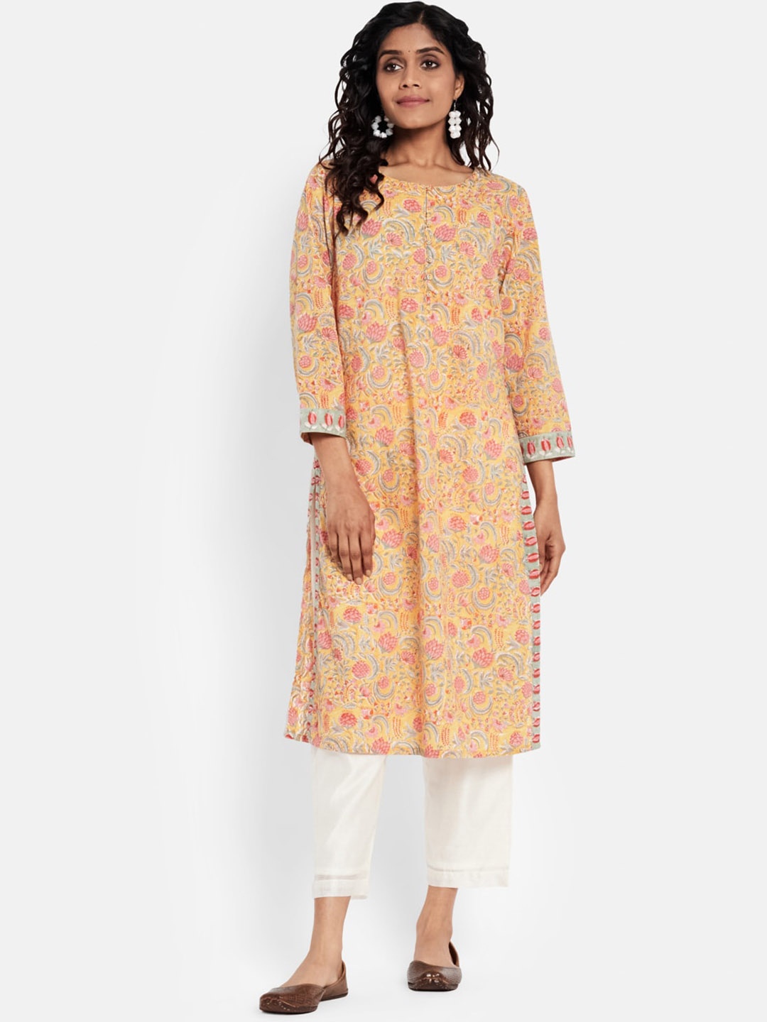 

Fabindia Floral Printed Straight Cotton Kurta, Mustard