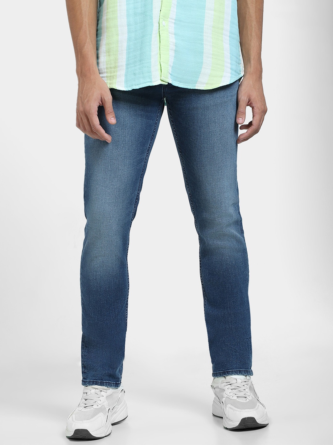 

Jack & Jones Men Cotton Skinny Fit Low-Rise Light Fade Jeans, Blue