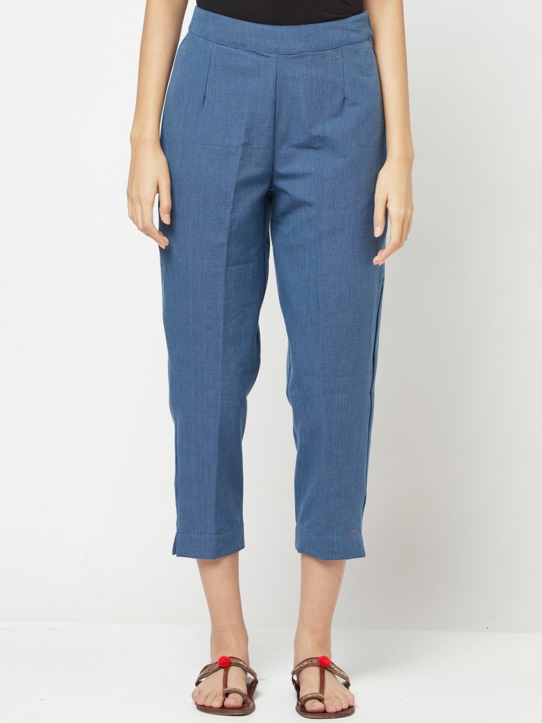 

Fabindia Women Slim Fit Three-Fourth Cotton Trousers, Blue