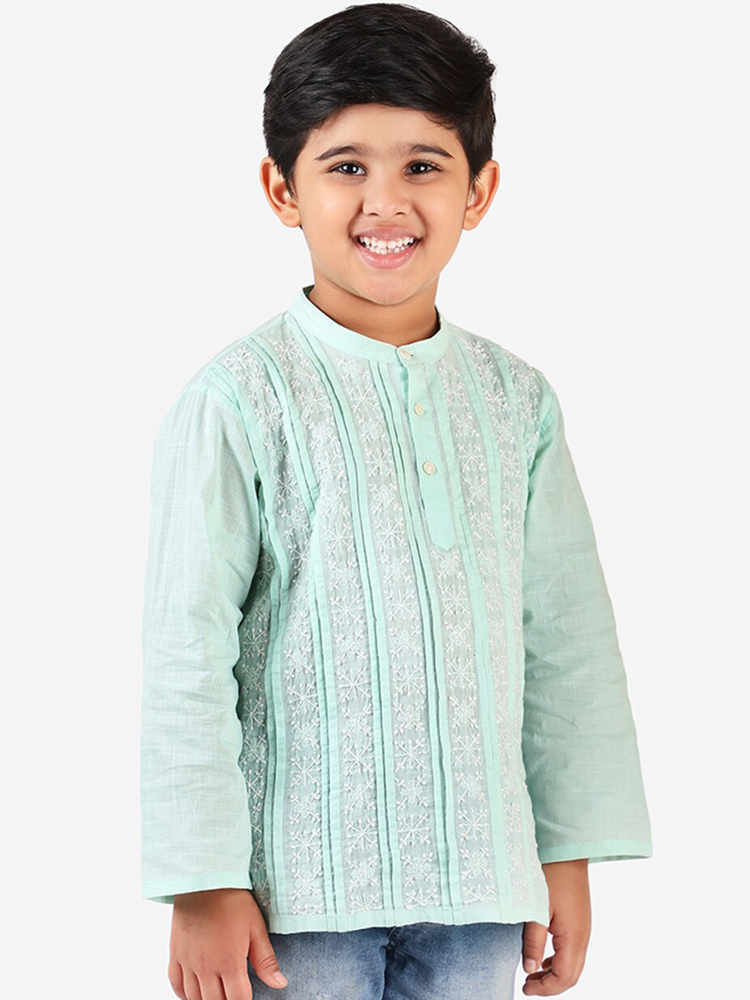 

Fabindia Boys Green Embroidered Kurta