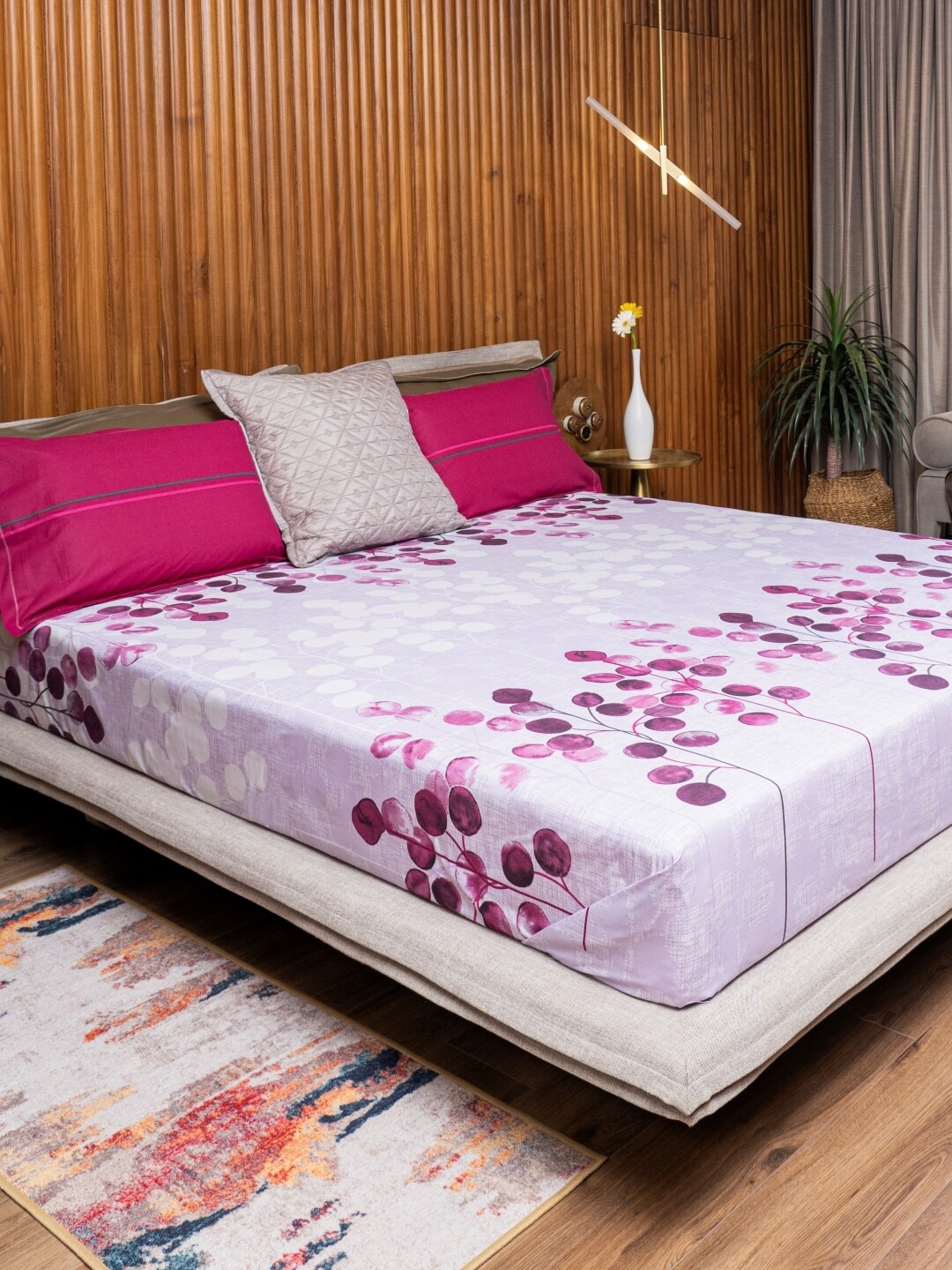 

URBAN SPACE Divine Purple Floral 144 TC Pure Cotton Queen Bedsheet With 2 Pillow Covers