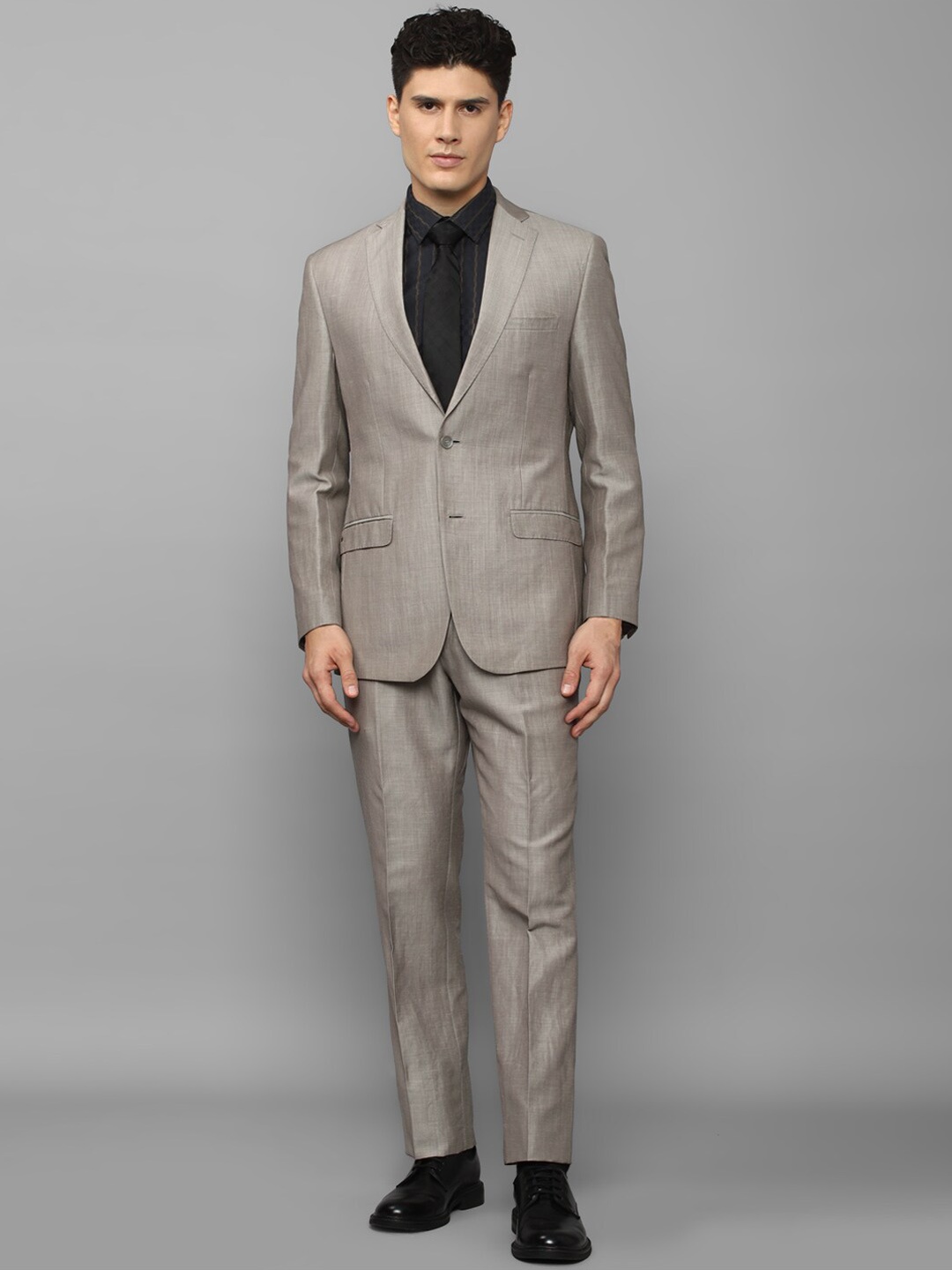 

Louis Philippe Men Self-Design Regular Fit Single-Breasted Two-Piece Suits, Grey