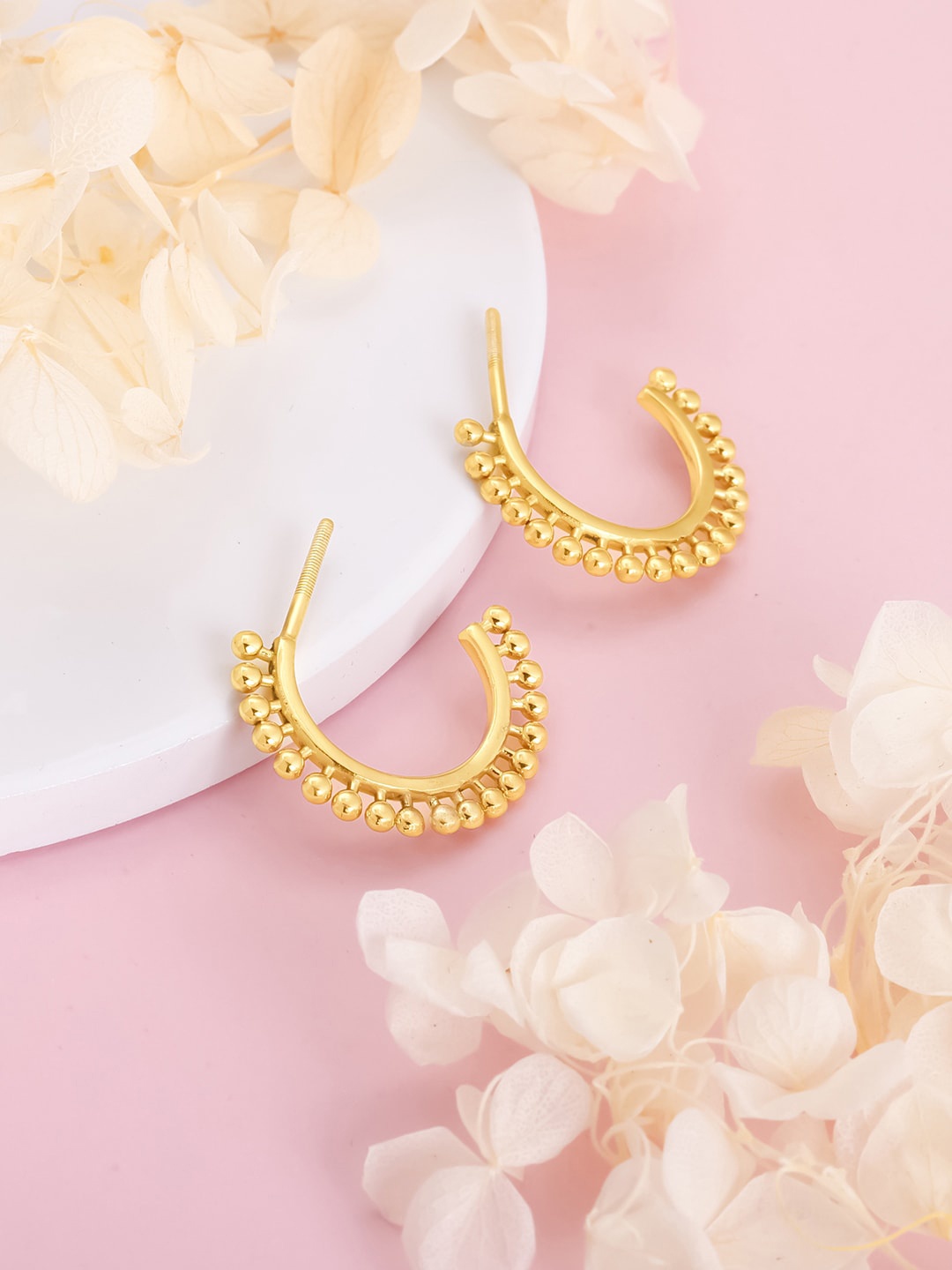 

GIVA 925 Sterling Silver Gold-Plated Circular Half Hoop Earrings
