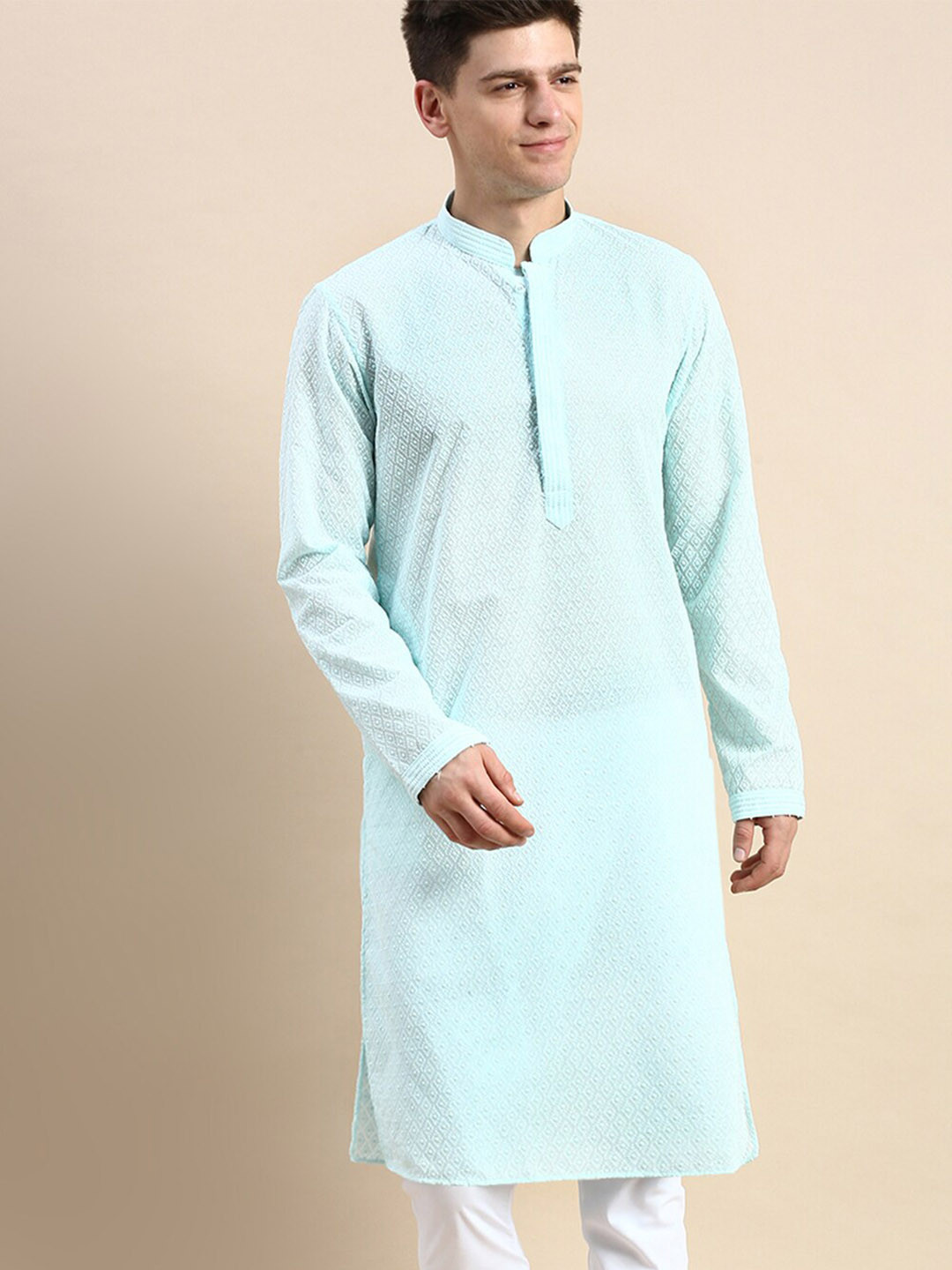 

Sanwara Ethnic Motifs Embroidered Chikankari Cotton Kurta, Sea green