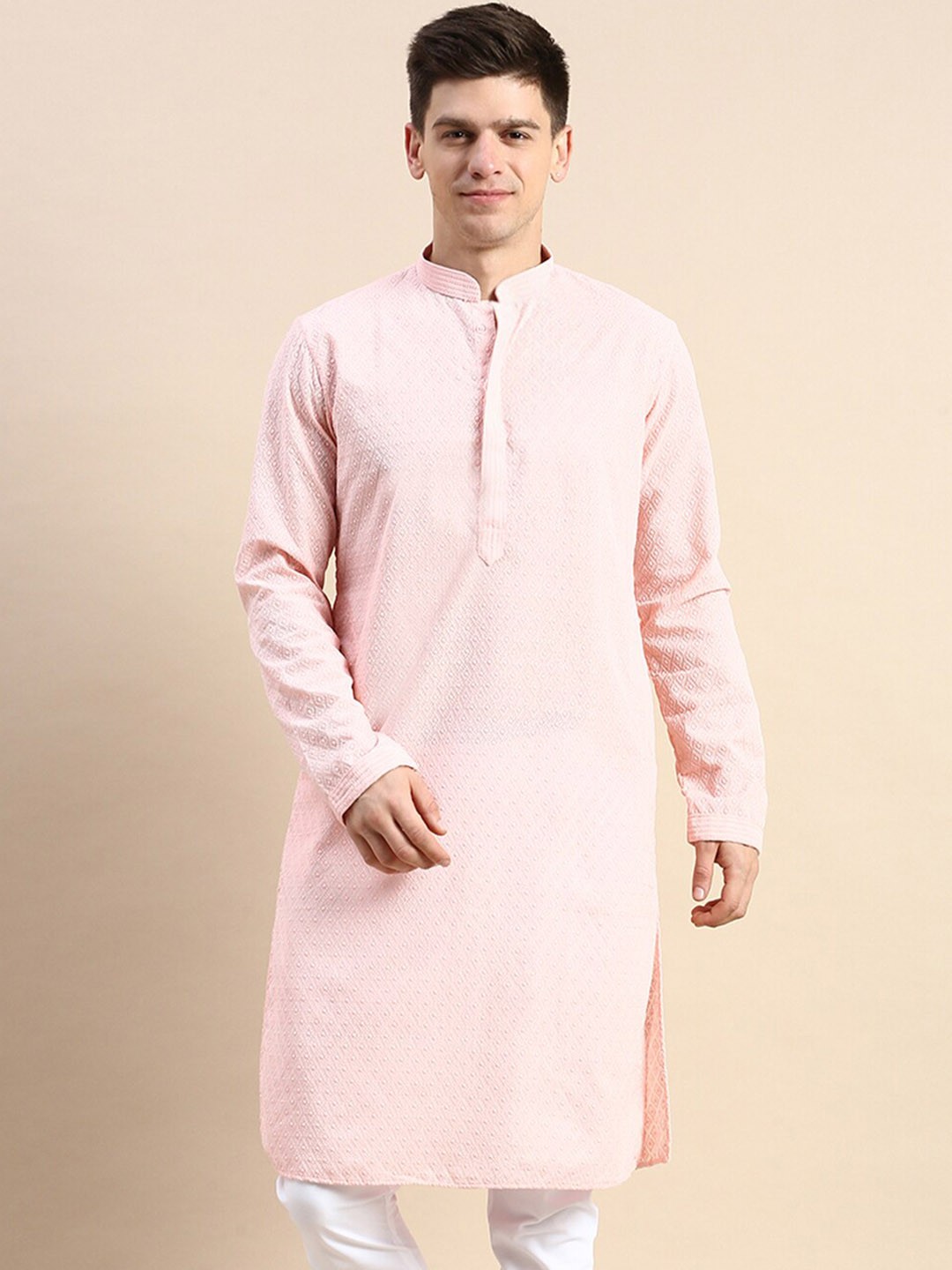 

Sanwara Ethnic Motifs Embroidered Chikankari Cotton Kurta, Pink