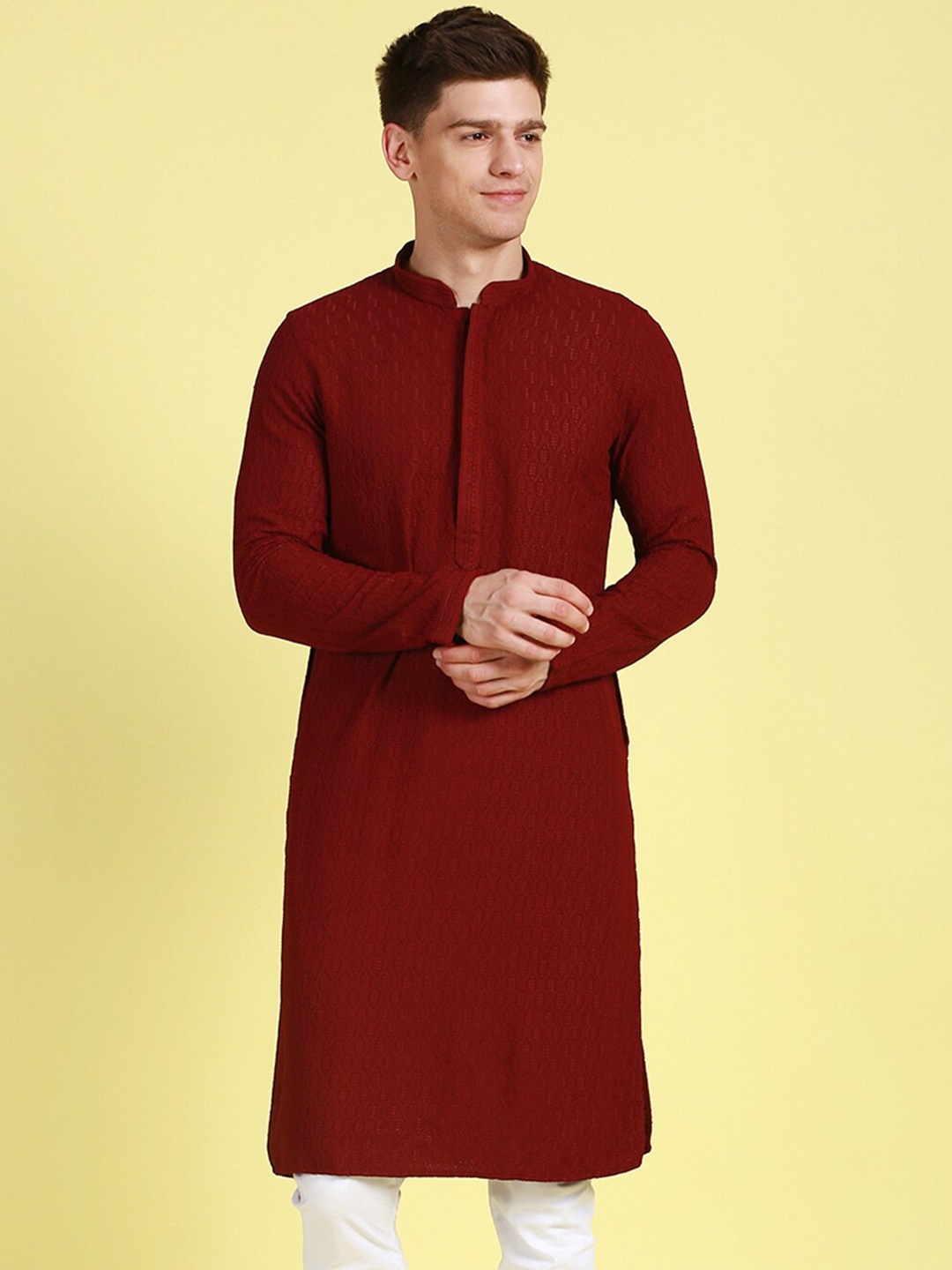 

Sanwara Ethnic Motifs Embroidered Chikankari Kurta, Maroon